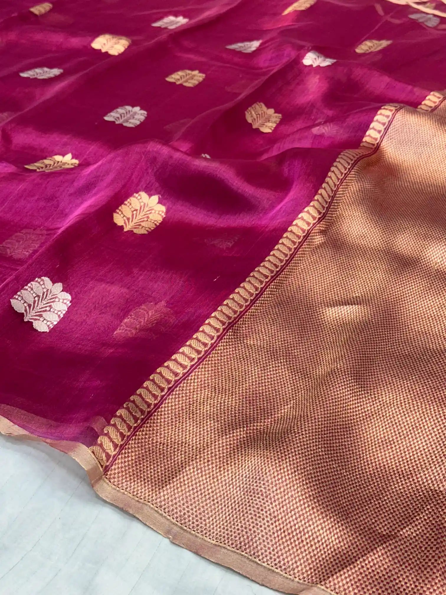 Rani Pink Handwoven Pure Tissue Silk Saree