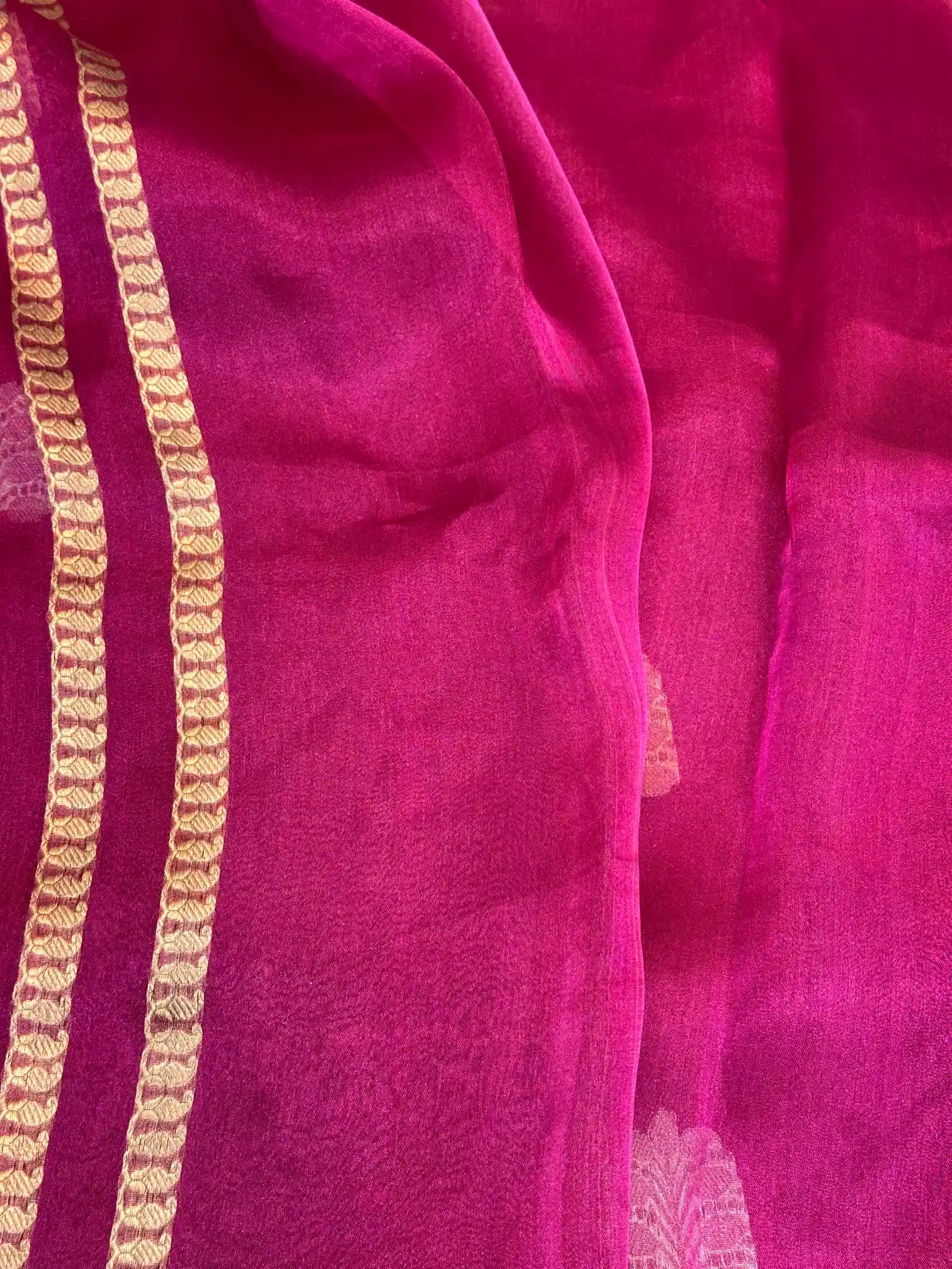 Rani Pink Handwoven Pure Tissue Silk Saree