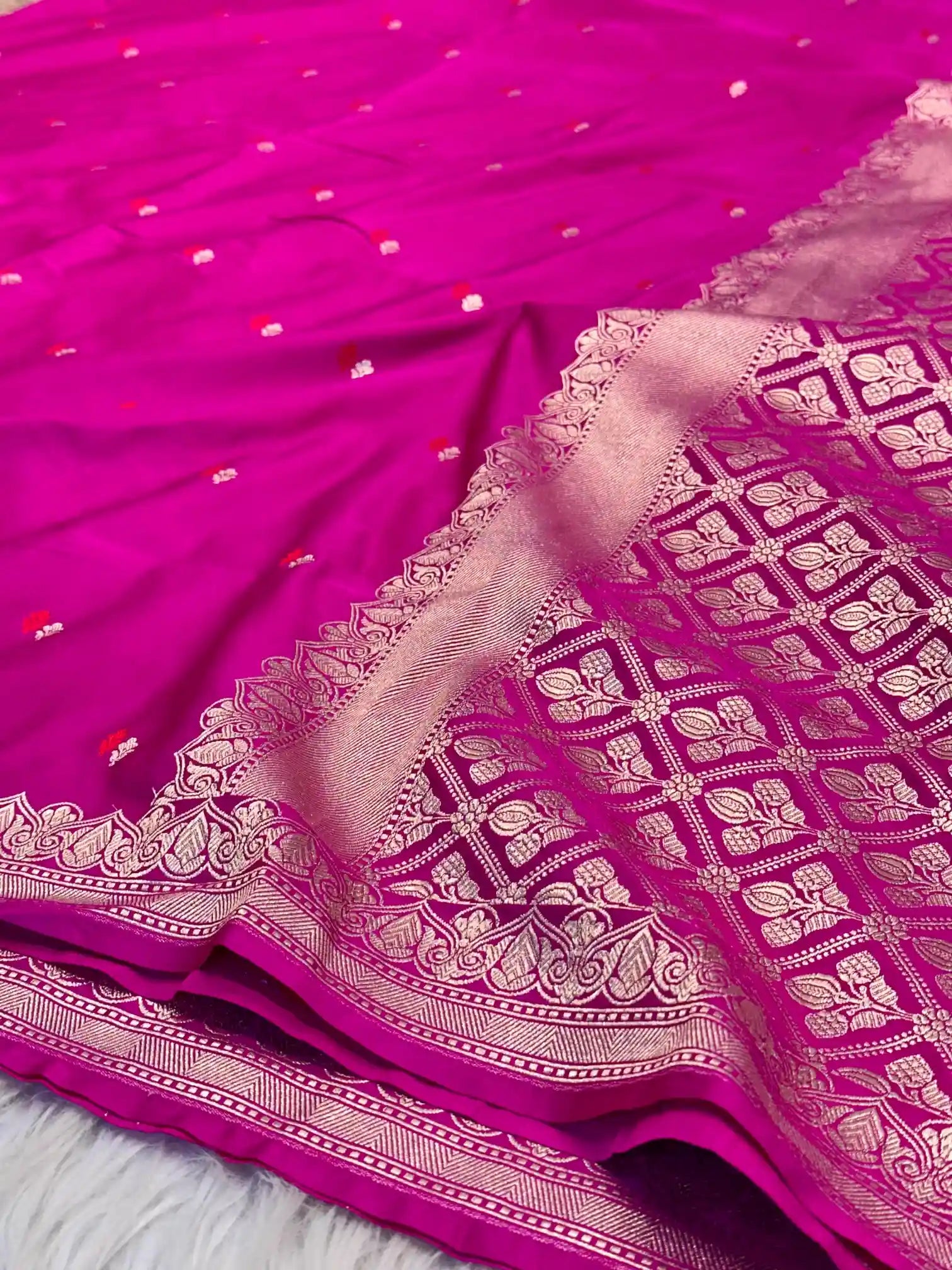 Rani Pink Pretty Motifs Weave Mashru Silk Saree