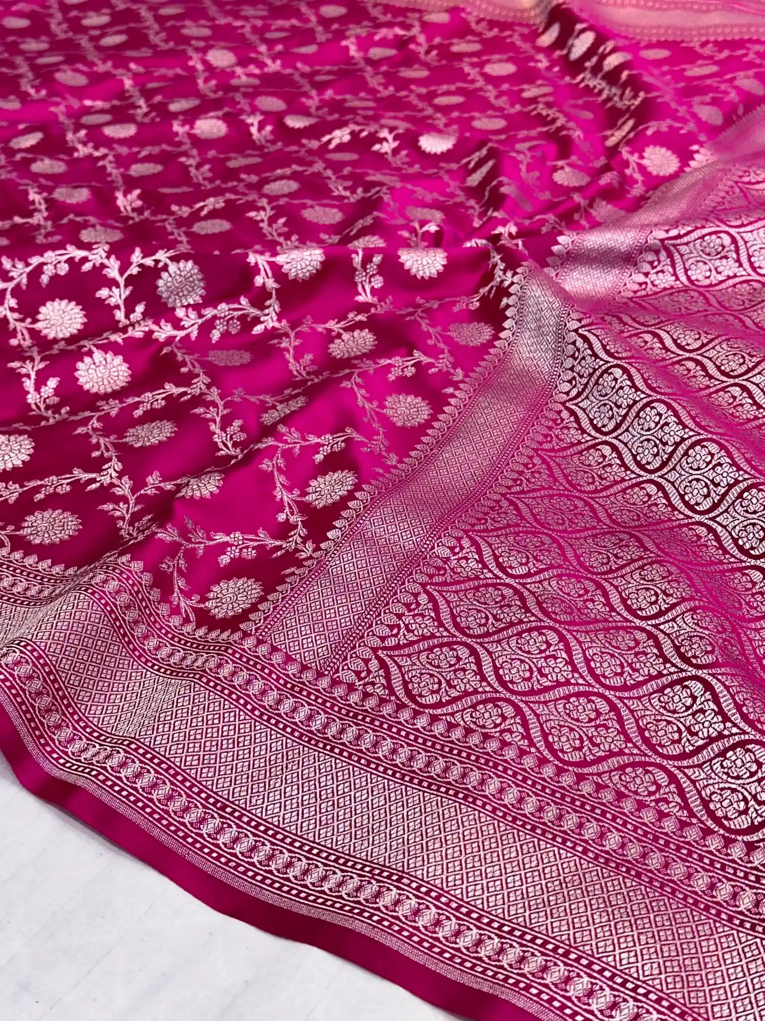 Rani Pink Shade Intricately Weaved Mashru Katan Silk Banarasi Saree with Heritage Floral Weave