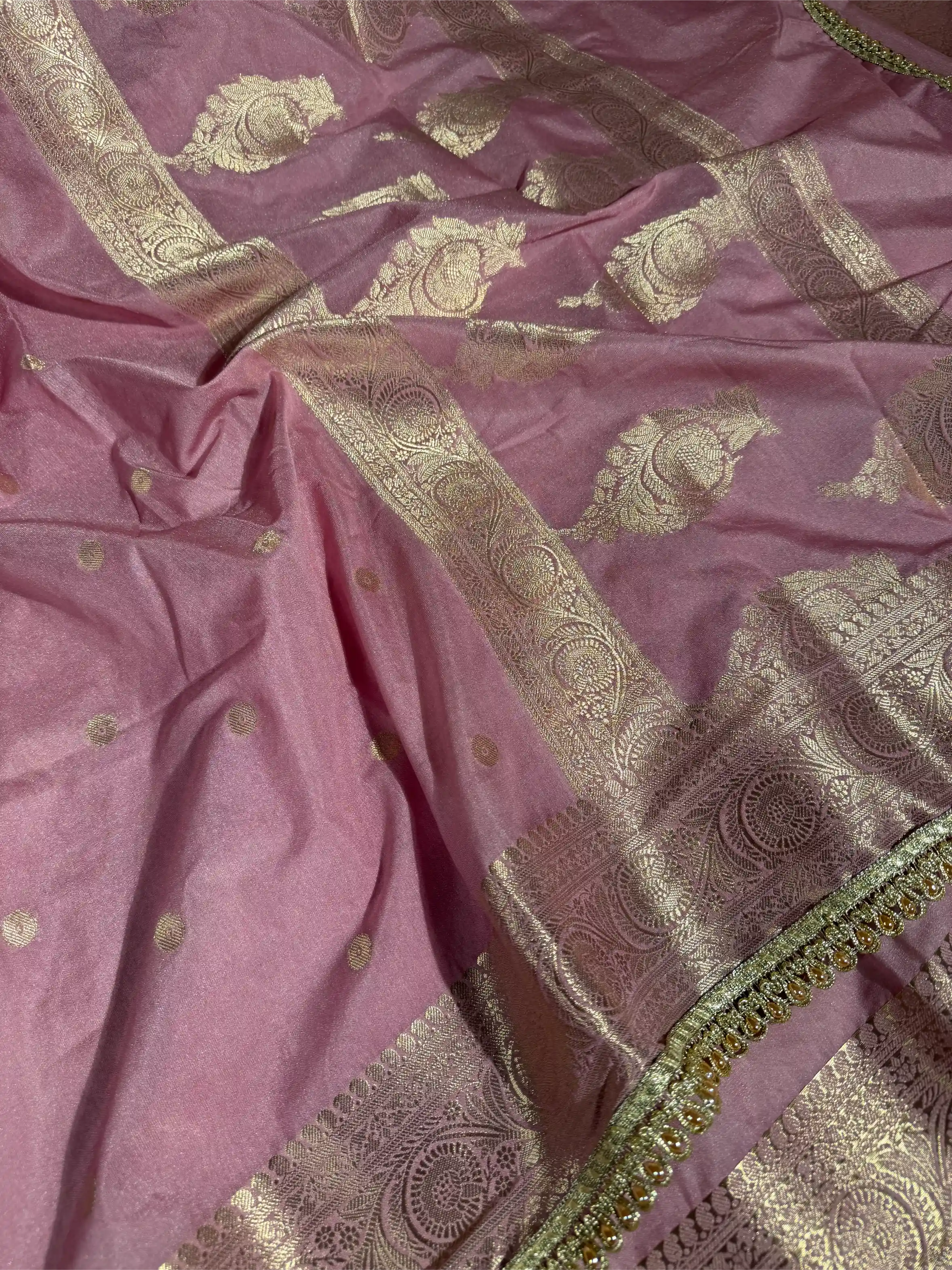 Rare Mauve Chinia Silk Premium Lace Attached Banarasi Saree