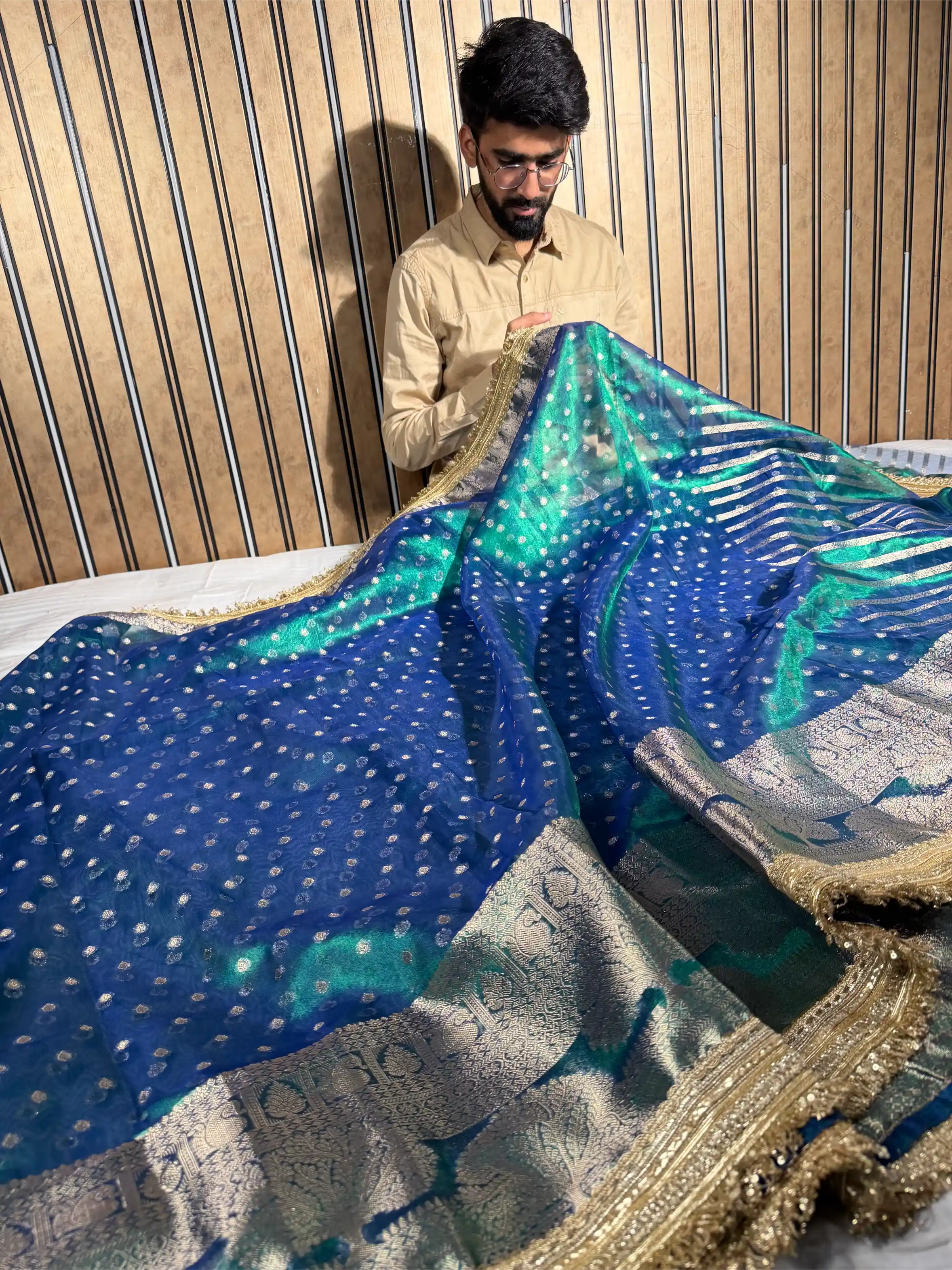 Rare Peacock Shade Tissue Silk Designer Lace Work Banarasi Saree