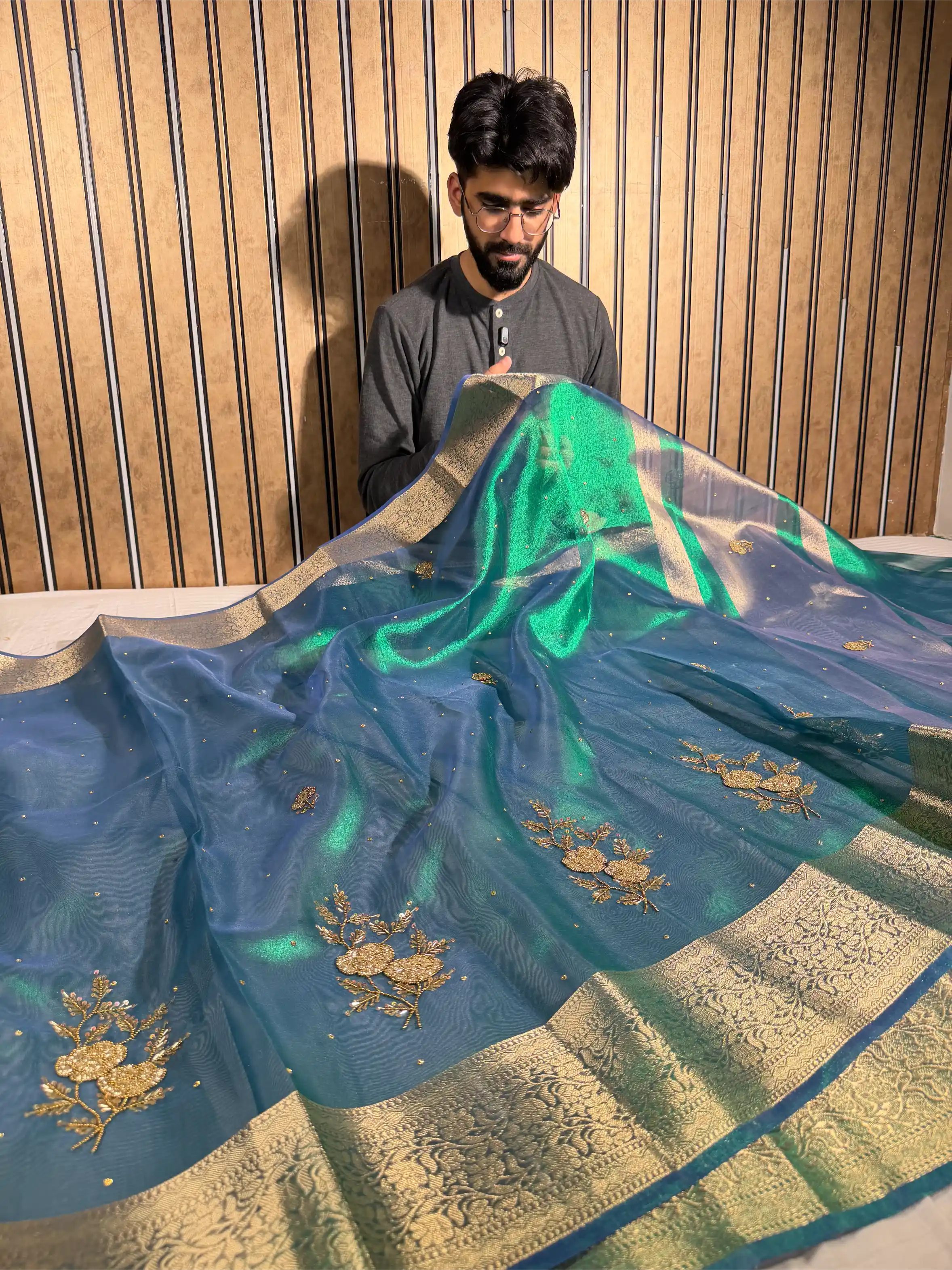 Rare Peacock Tissue Silk Handwork Banarasi Saree