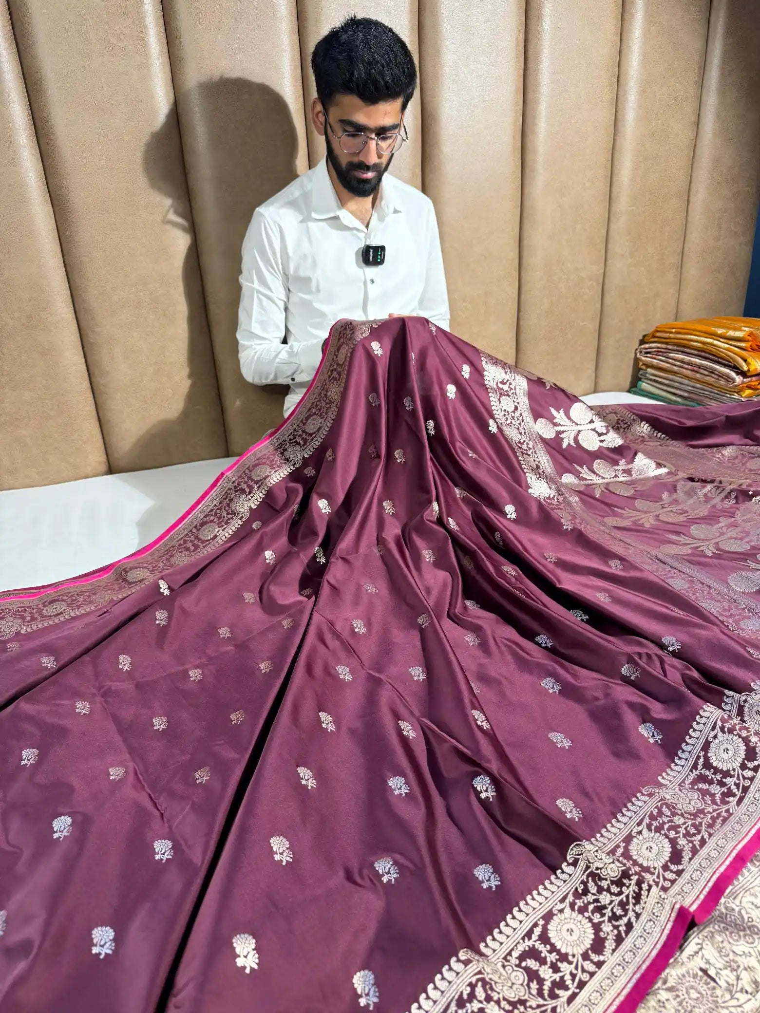 Rare Wine Shade Exclusive Mashru Katan Silk Banarasi Saree with Contemporary Weave