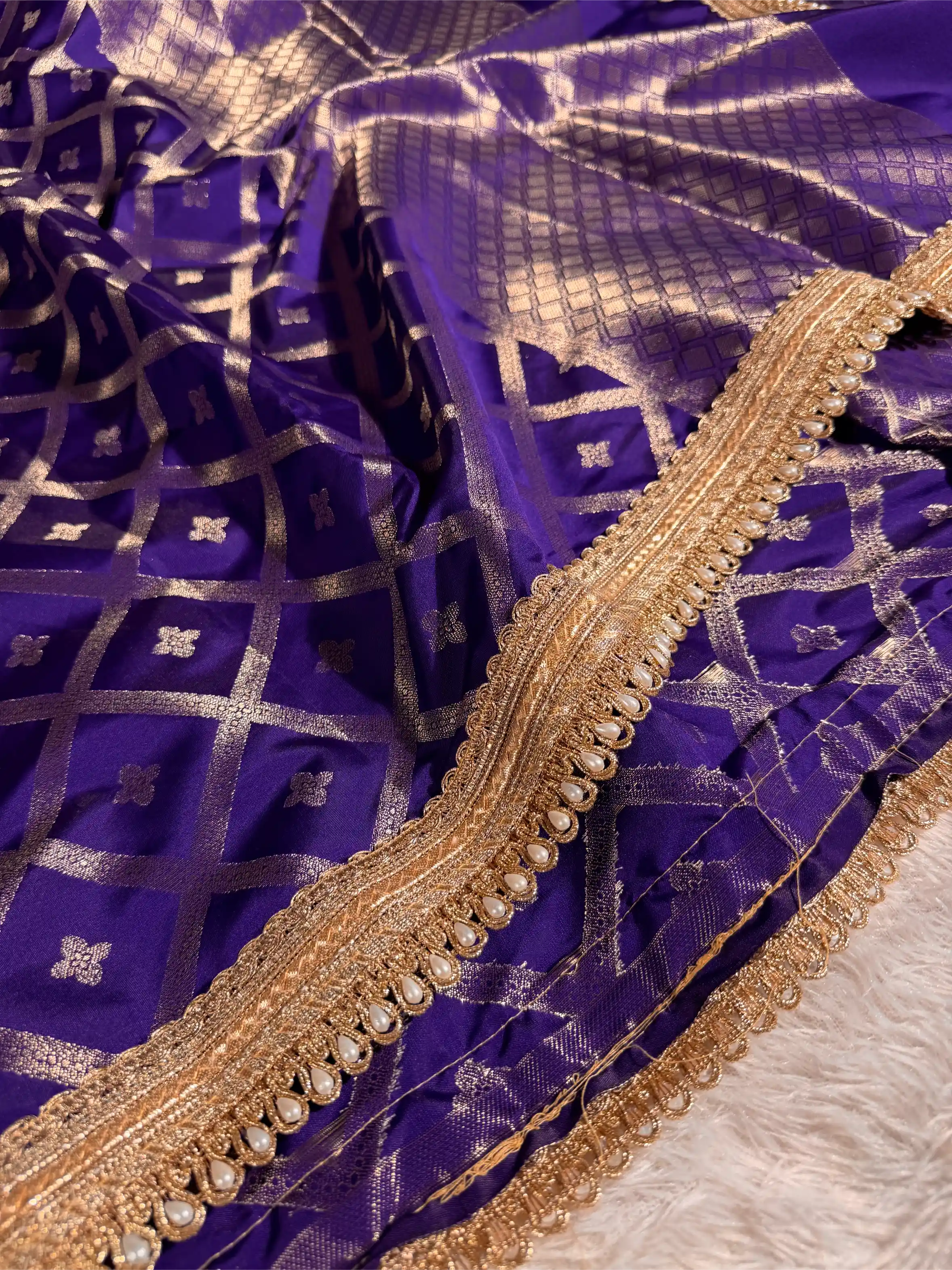 Royal Blue Chinia Silk Checkered Designer Banarasi Saree