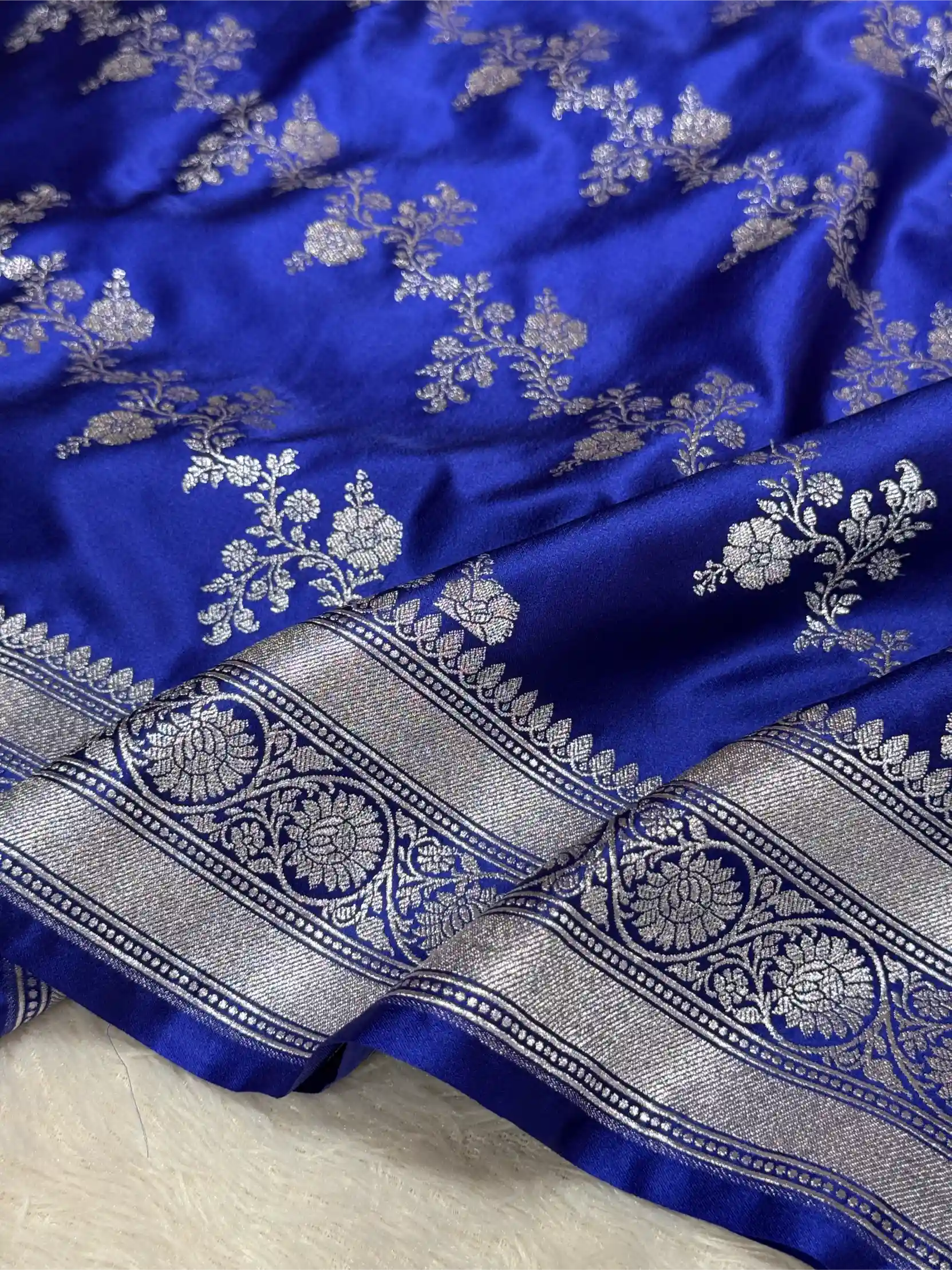 Royal Blue Mashru Katan Silk Silver Zari Leheriya Weave Banarasi Saree