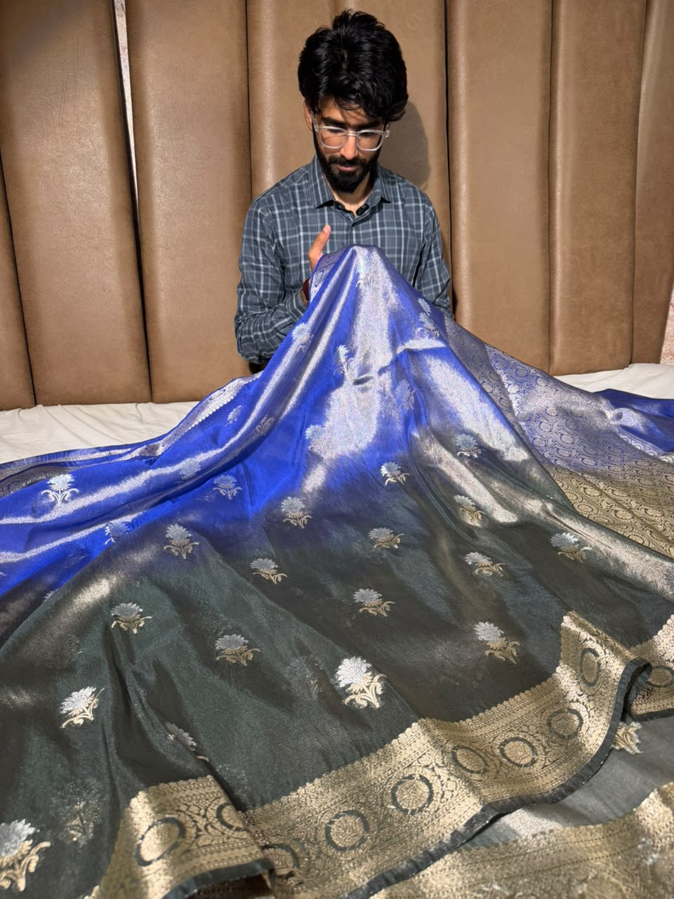 Ombré Blue Breathable Soft Tissue Banarasi Saree