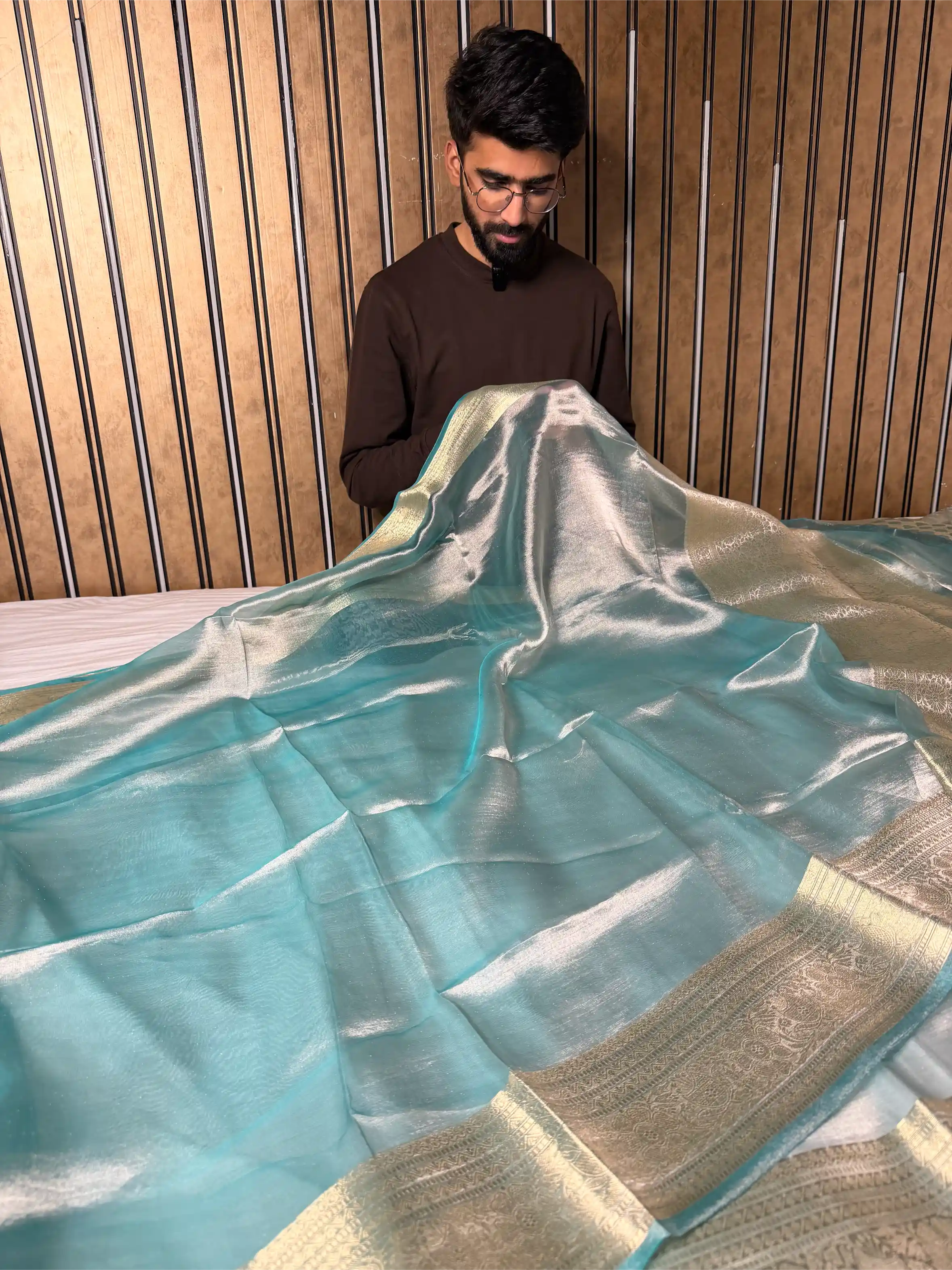 Sea Green Pure Tissue Silk Intricate Weave Banarasi Saree