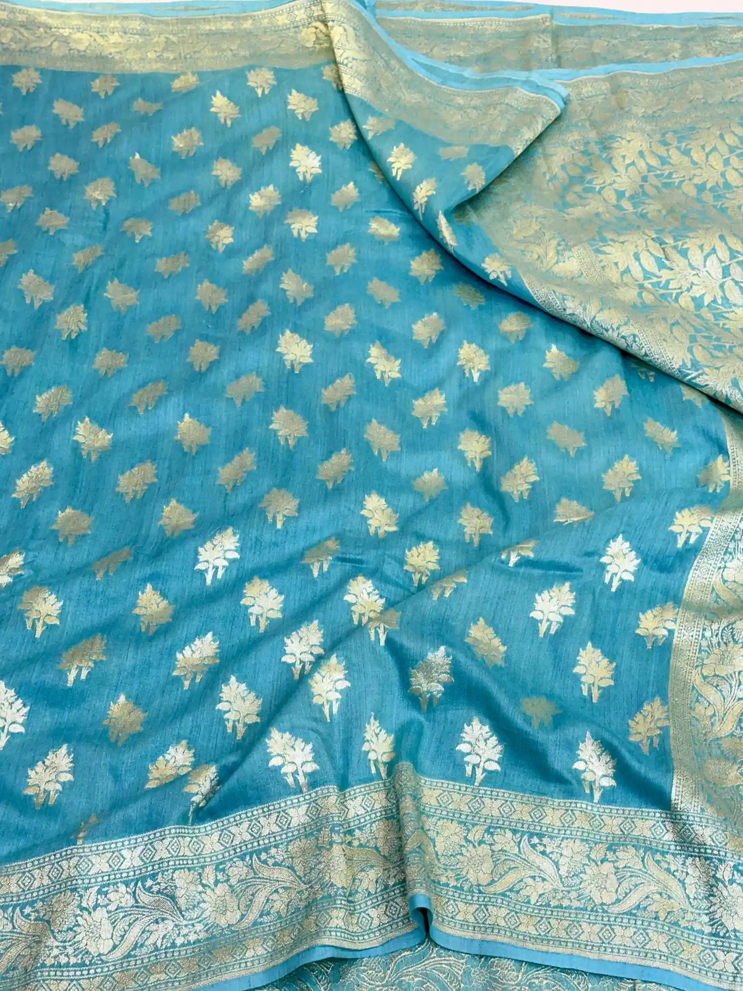 Sea Green Shade Pure Munga Silk Banarasi Saree