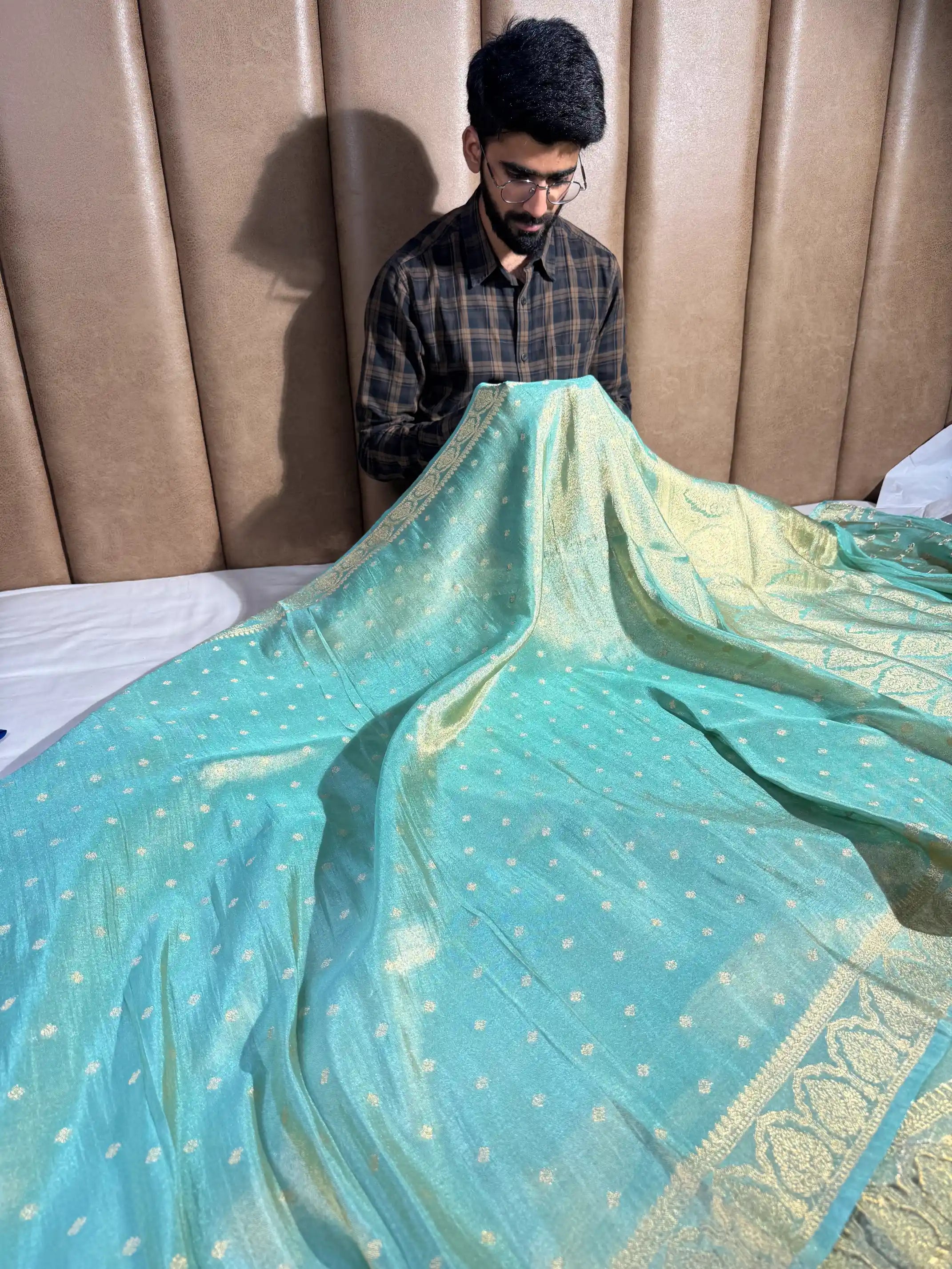 Sea Green Tissue Silk Traditional Buta Banarasi Saree