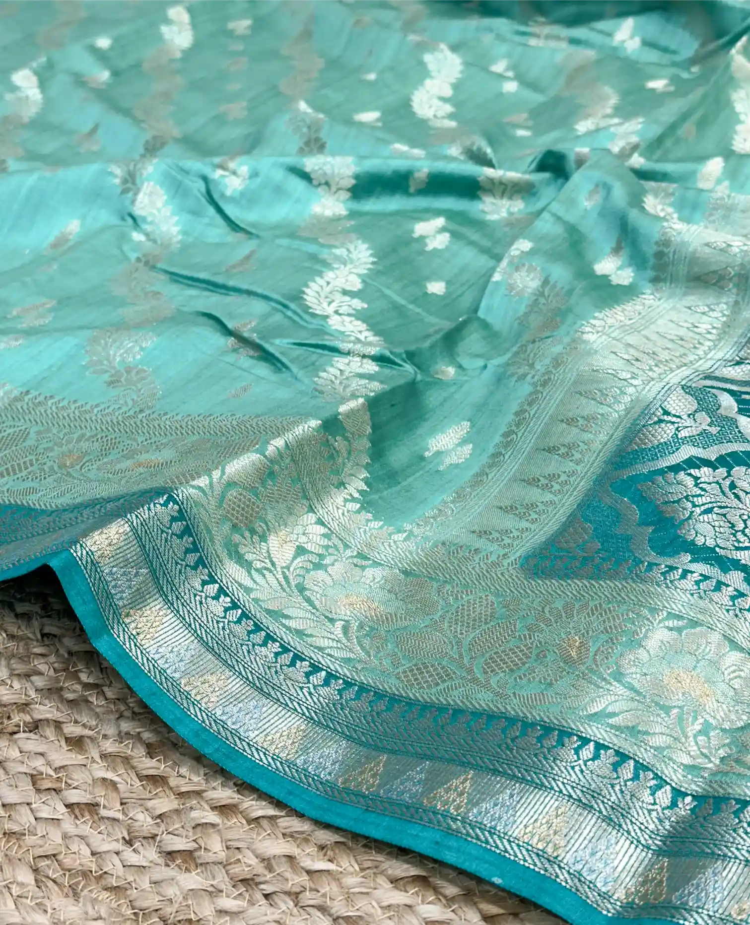 Sea Green Pure Chiniya Silk Leheriya Pattern Banarasi Saree