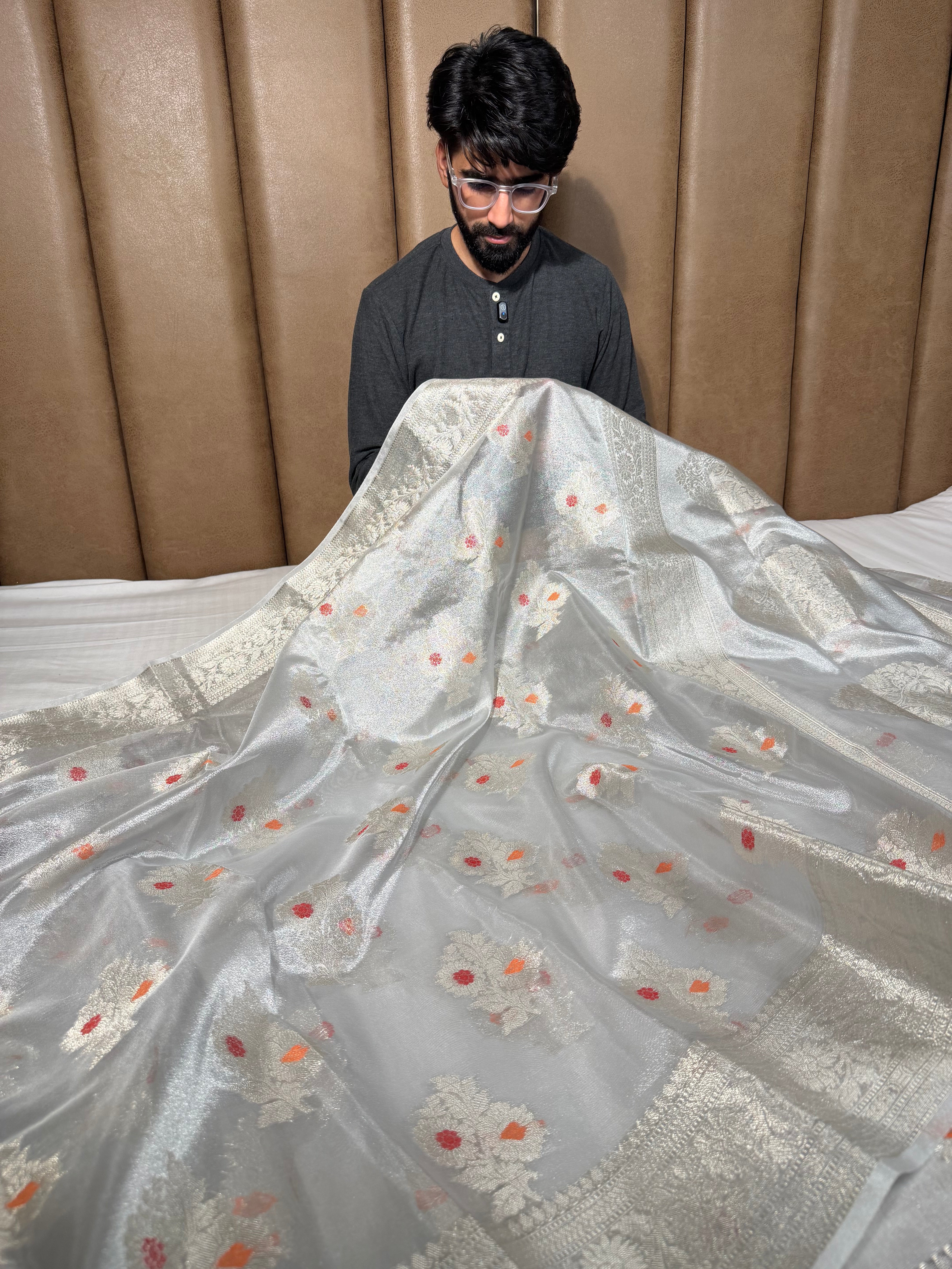 Silver Zari Kora Tissue Meenakari Banarasi Saree