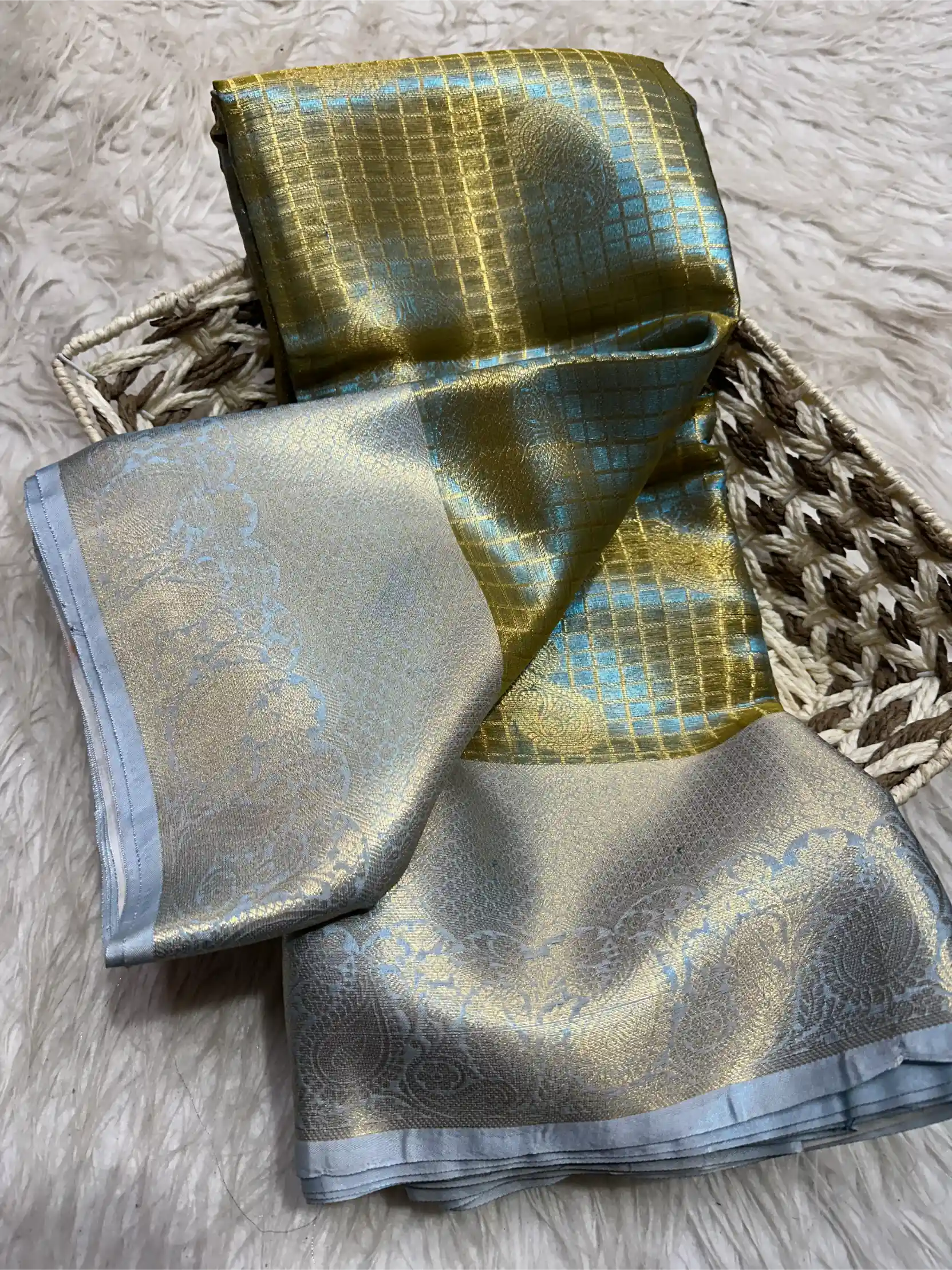 Softsilk Traditional Weave Banarasi Saree