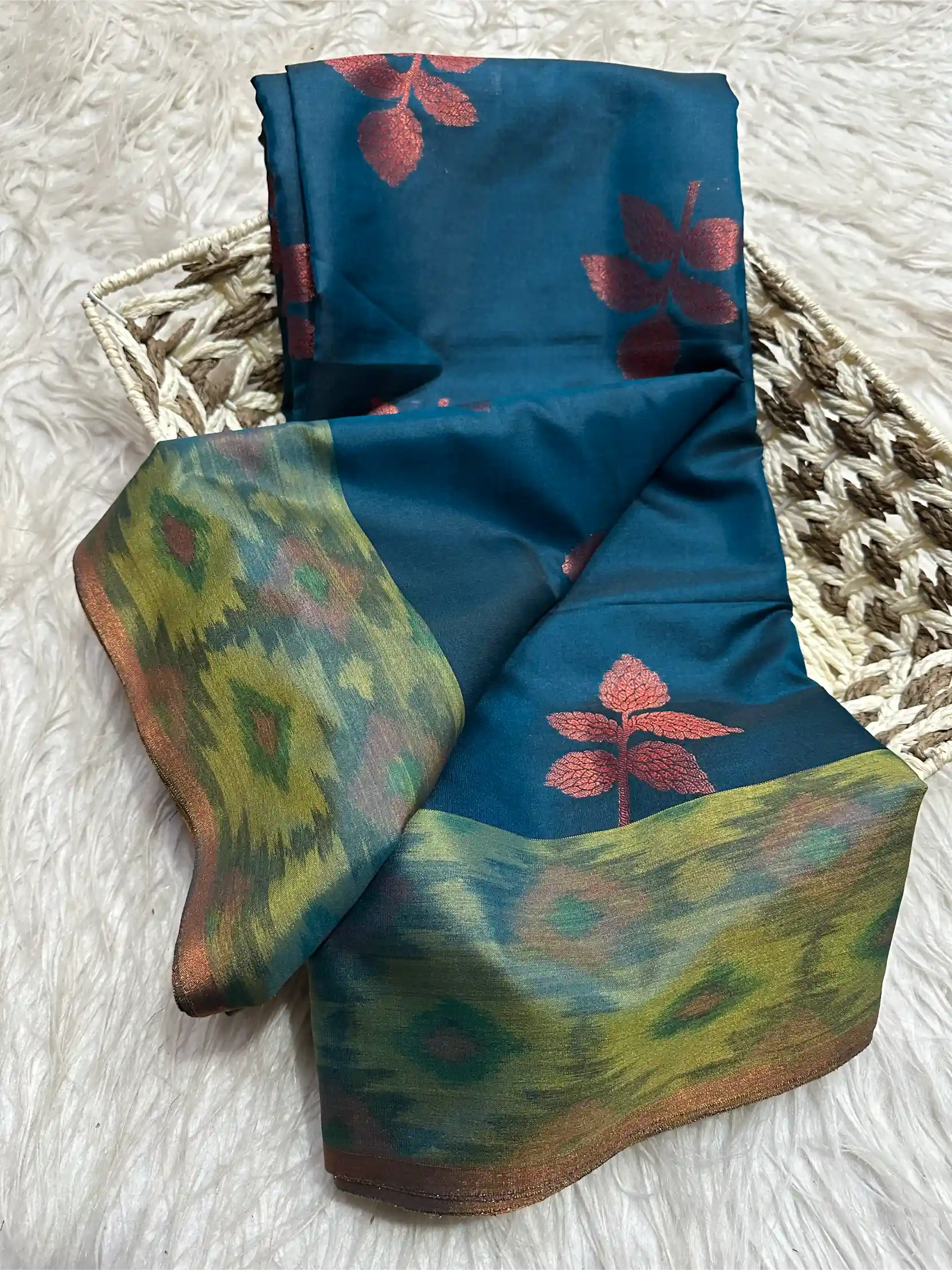 Softsilk Traditional Weave Banarasi Saree