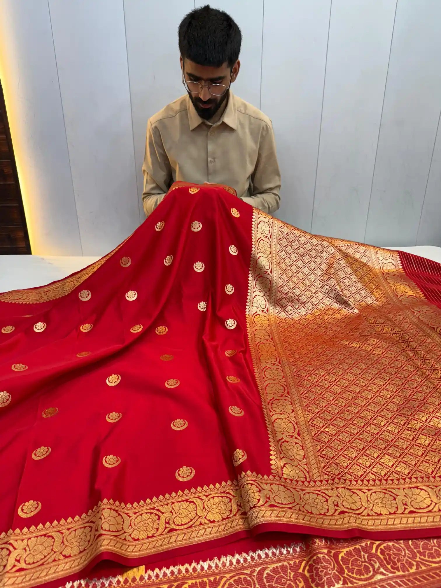Sonakshi ma’am Inspired Satin Banarasi Saree