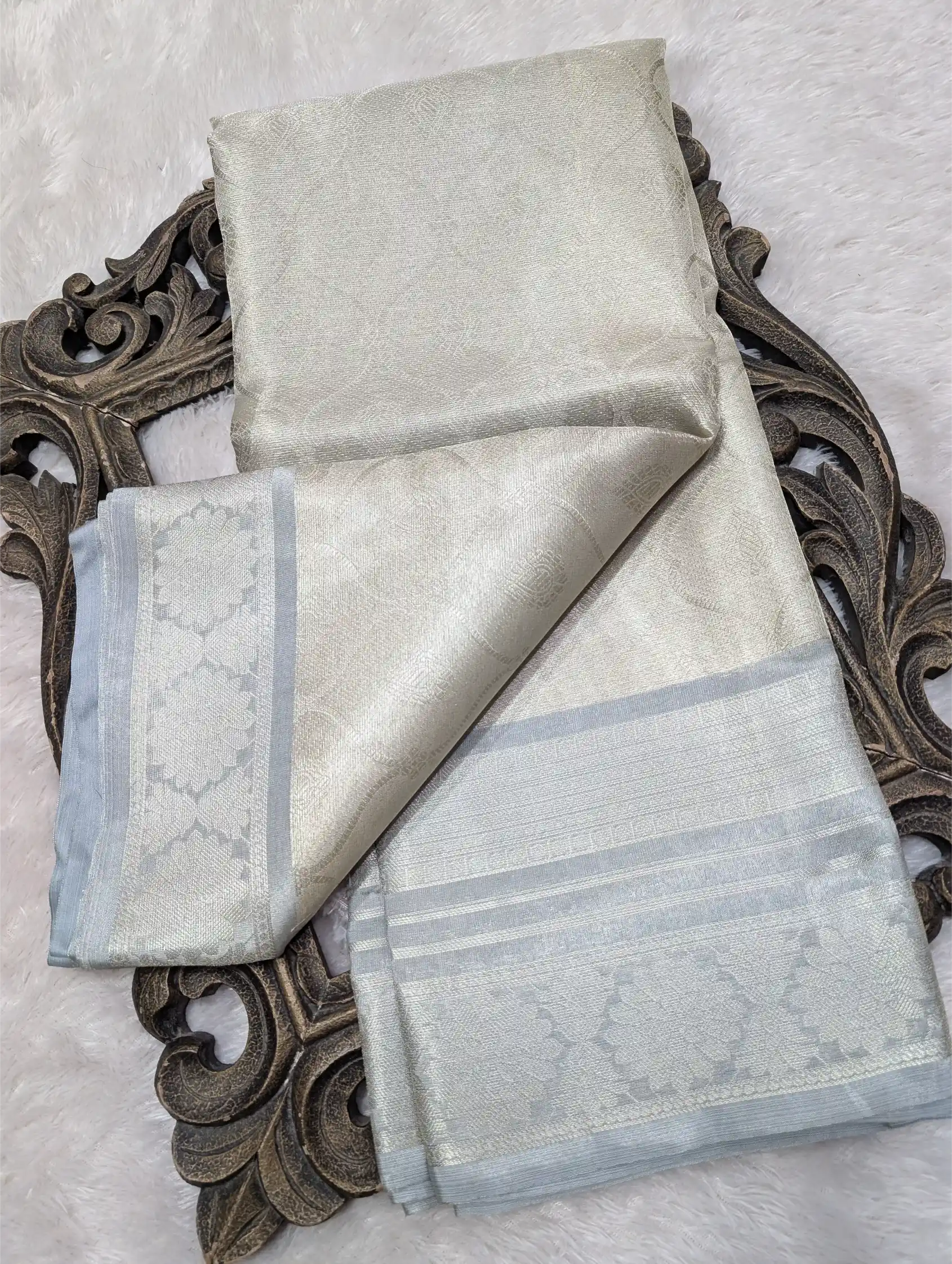 Traditional Soft Silk Zari Weave Banarasi Saree