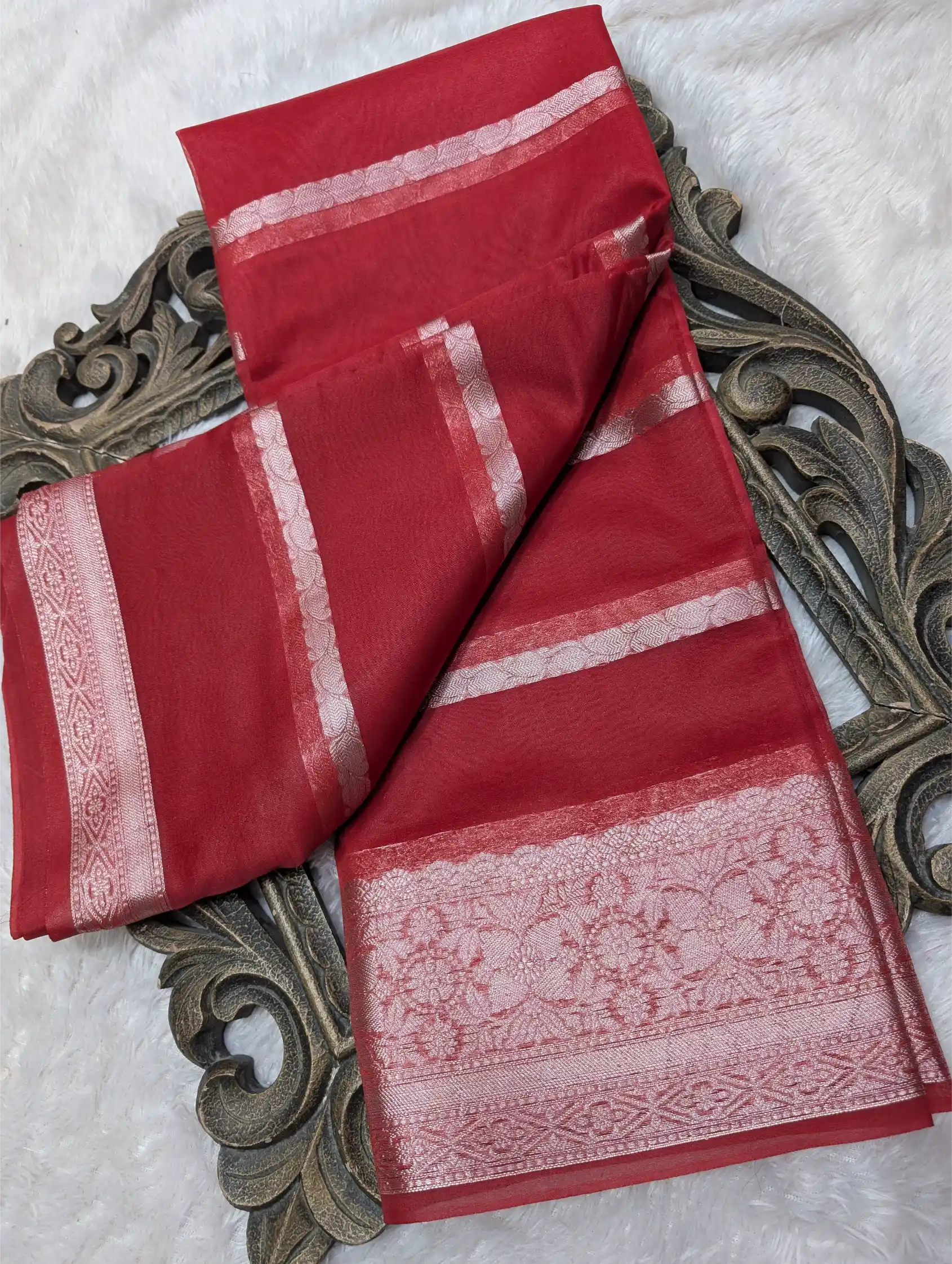 Traditional Soft Silk Zari Weave Banarasi Saree