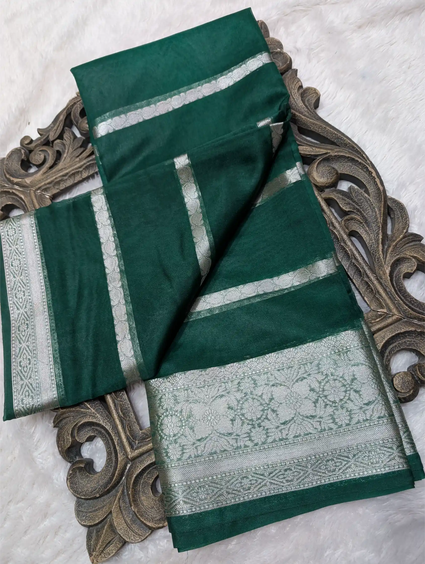 Traditional Soft Silk Zari Weave Banarasi Saree