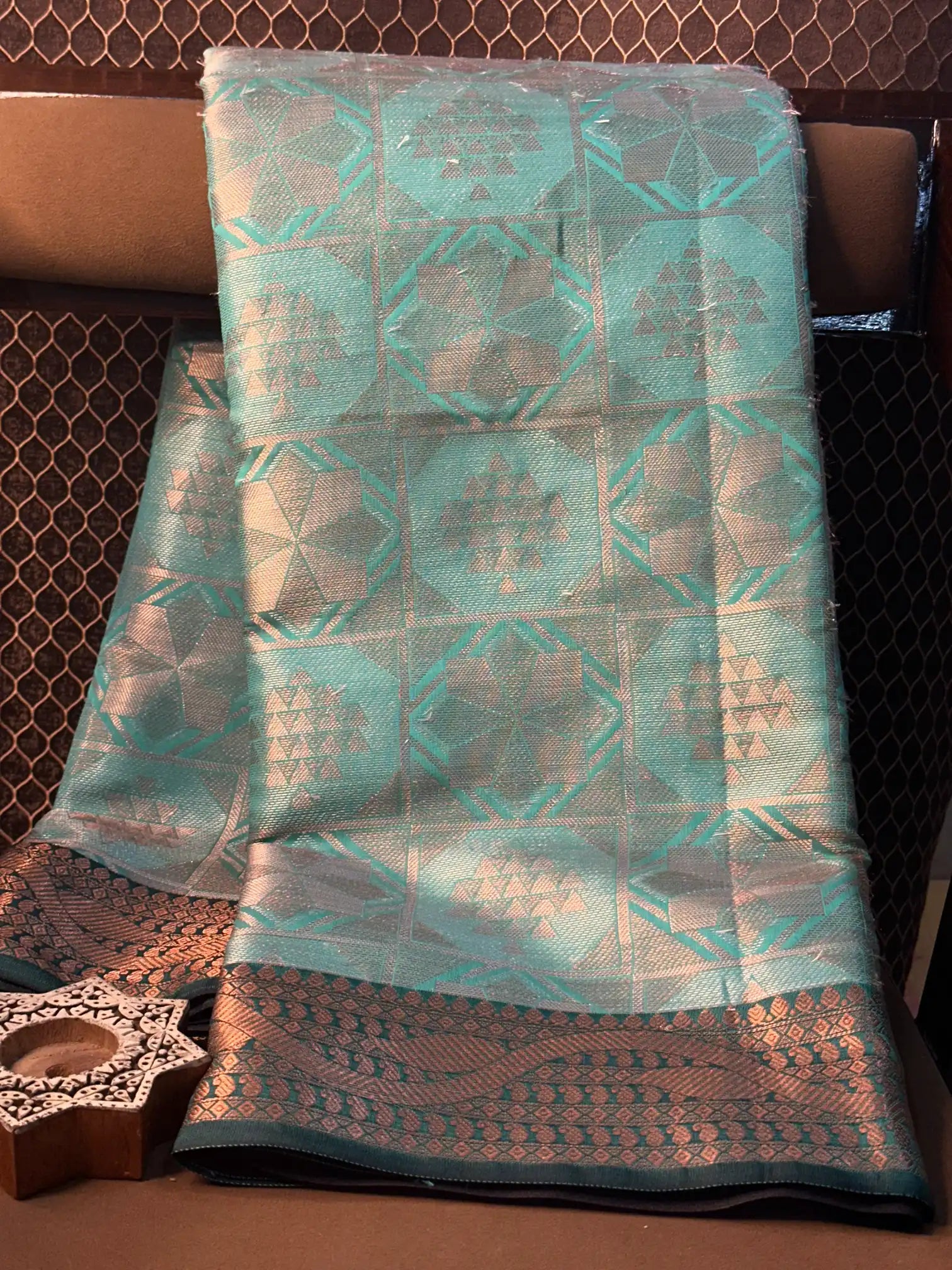 Traditional weave Softsilk Banarasi saree