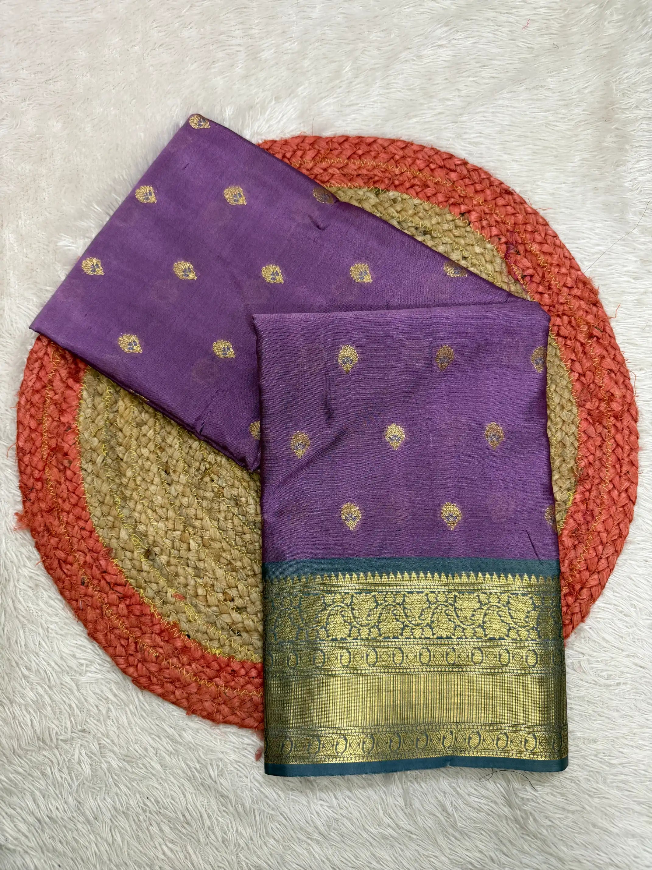 Contemporary Weave Kora Tissue Silk Banarasi Saree