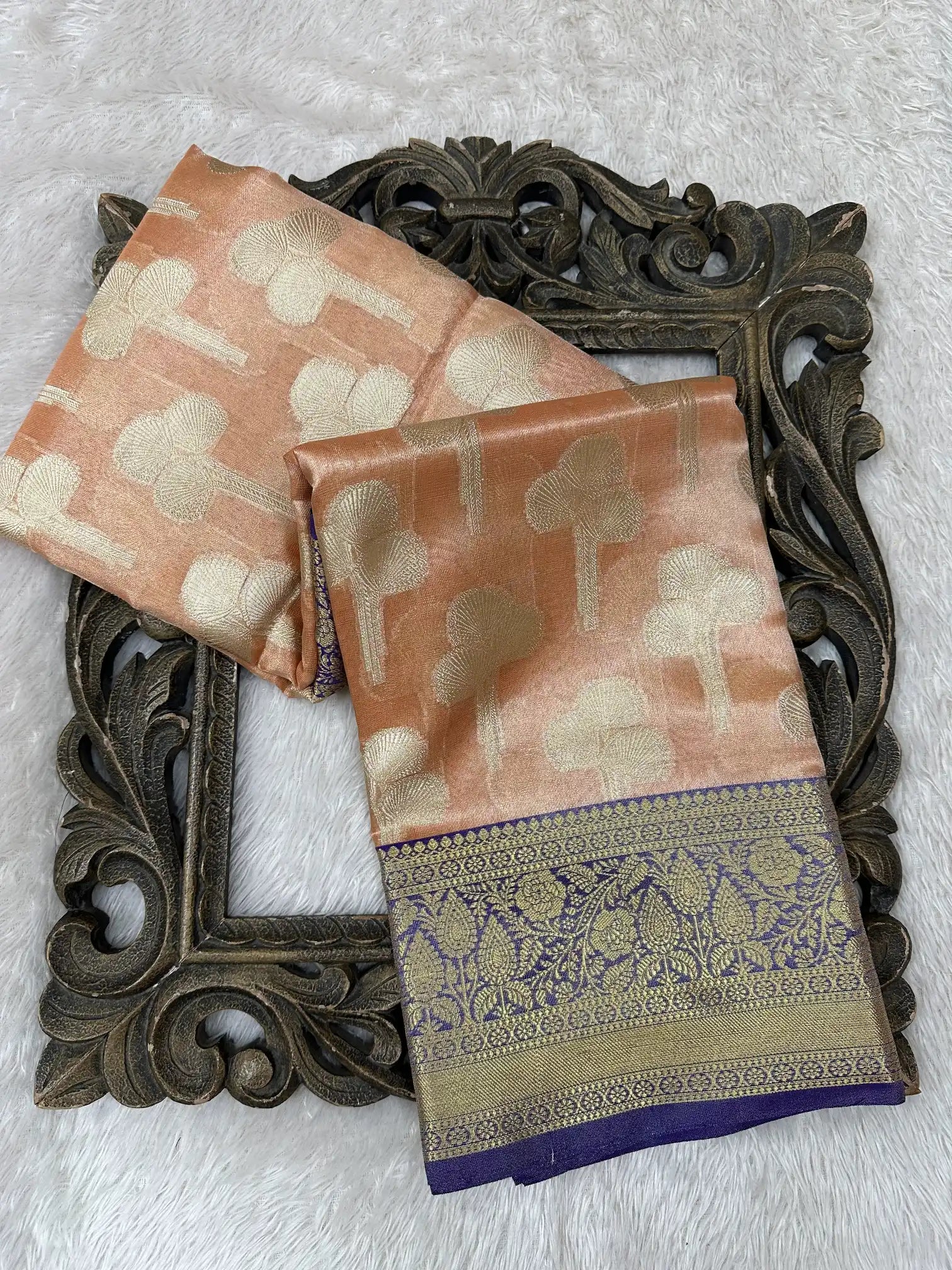 Contemporary Weave Kora Tissue Silk Banarasi Saree