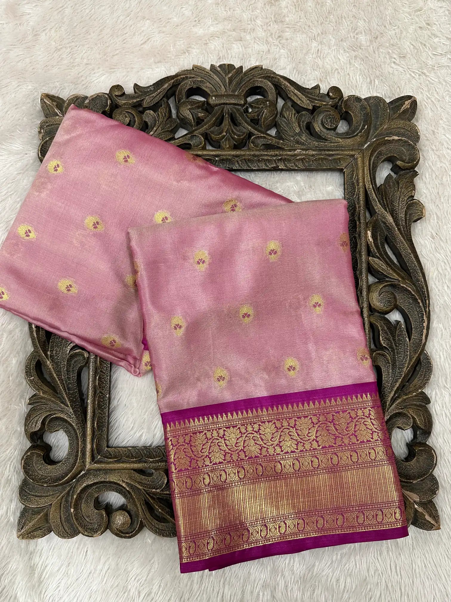 Contemporary Weave Kora Tissue Silk Banarasi Saree