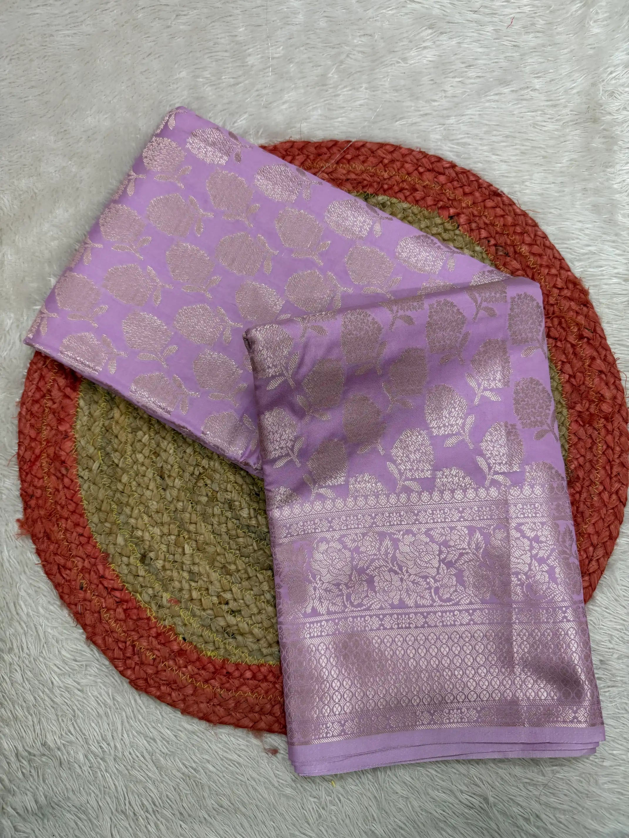 Contemporary Weave Kora Tissue Silk Banarasi Saree