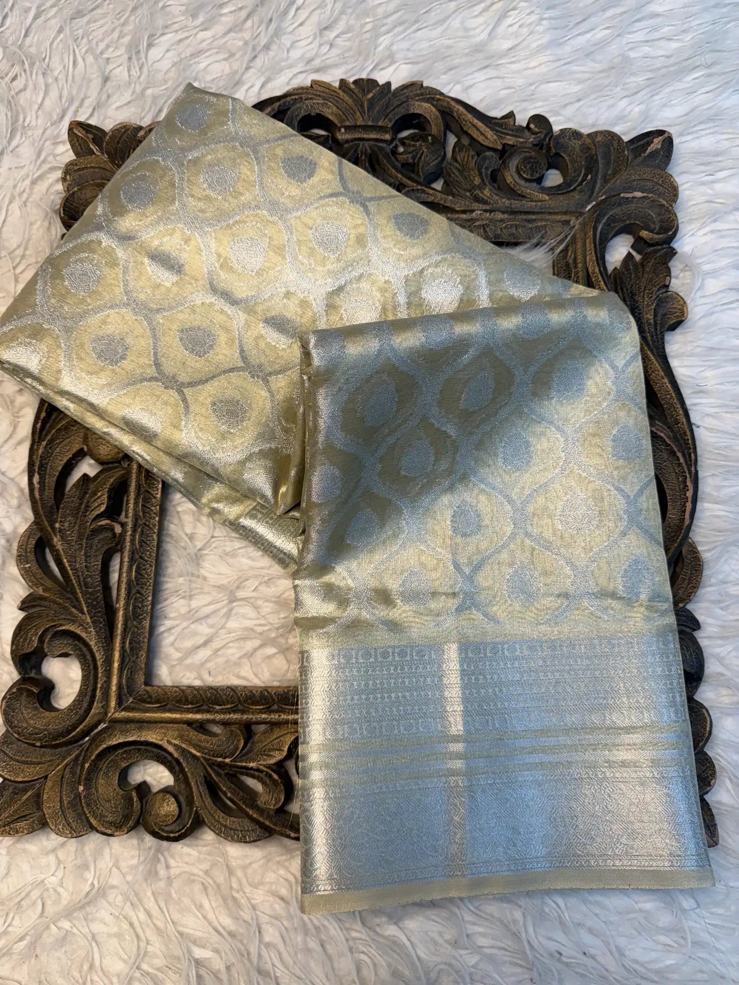 Traditional Weave Softsilk Banarasi Saree