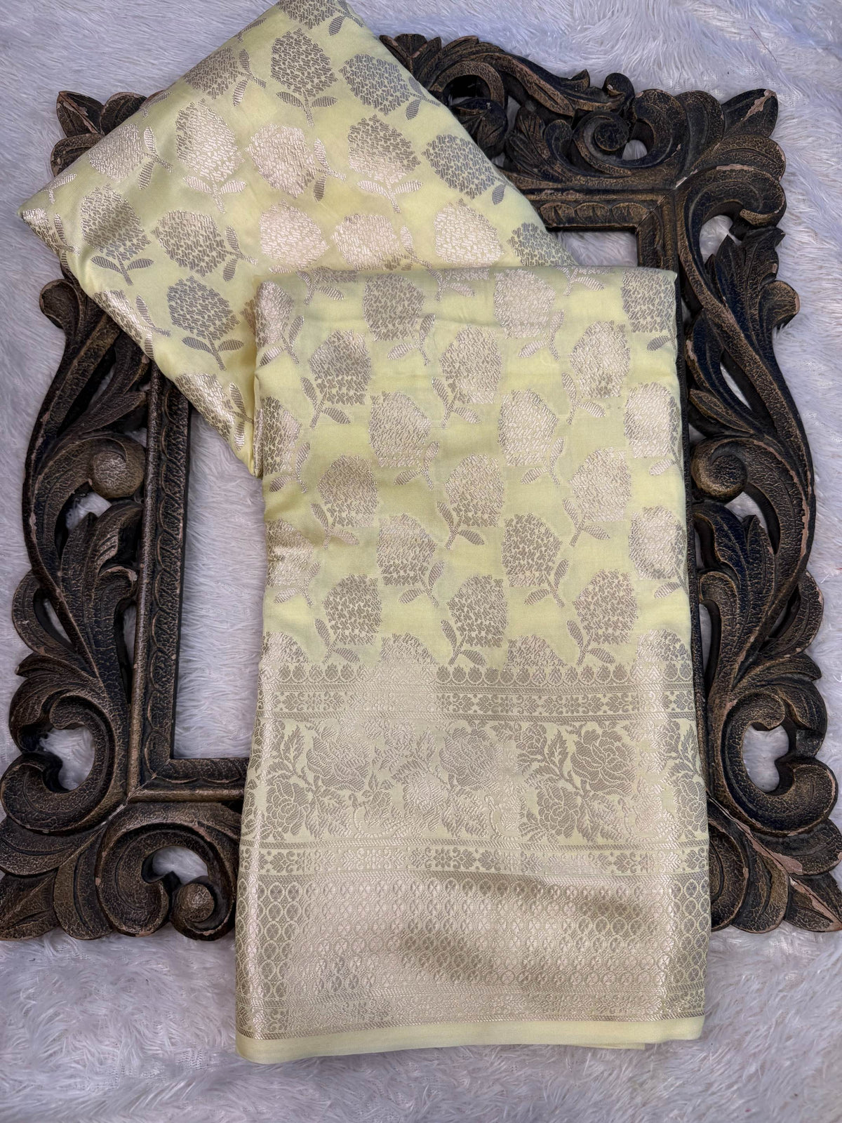 Latest Softsilk Exclusive Banarasi Saree