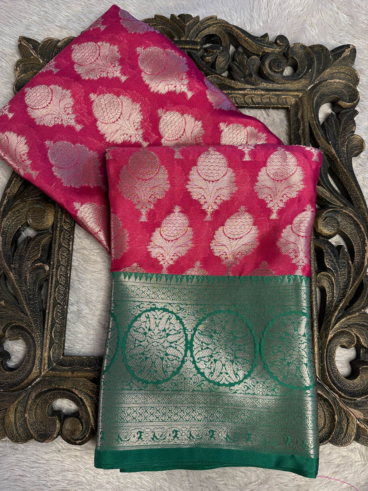 Premium Contemperory Weave Softsilk Banarasi Saree