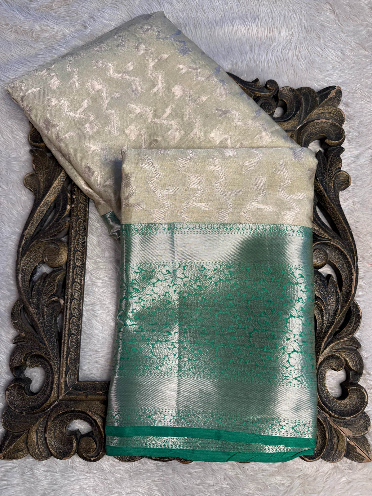 Eccentric zari weave Softsilk Banarasi Saree