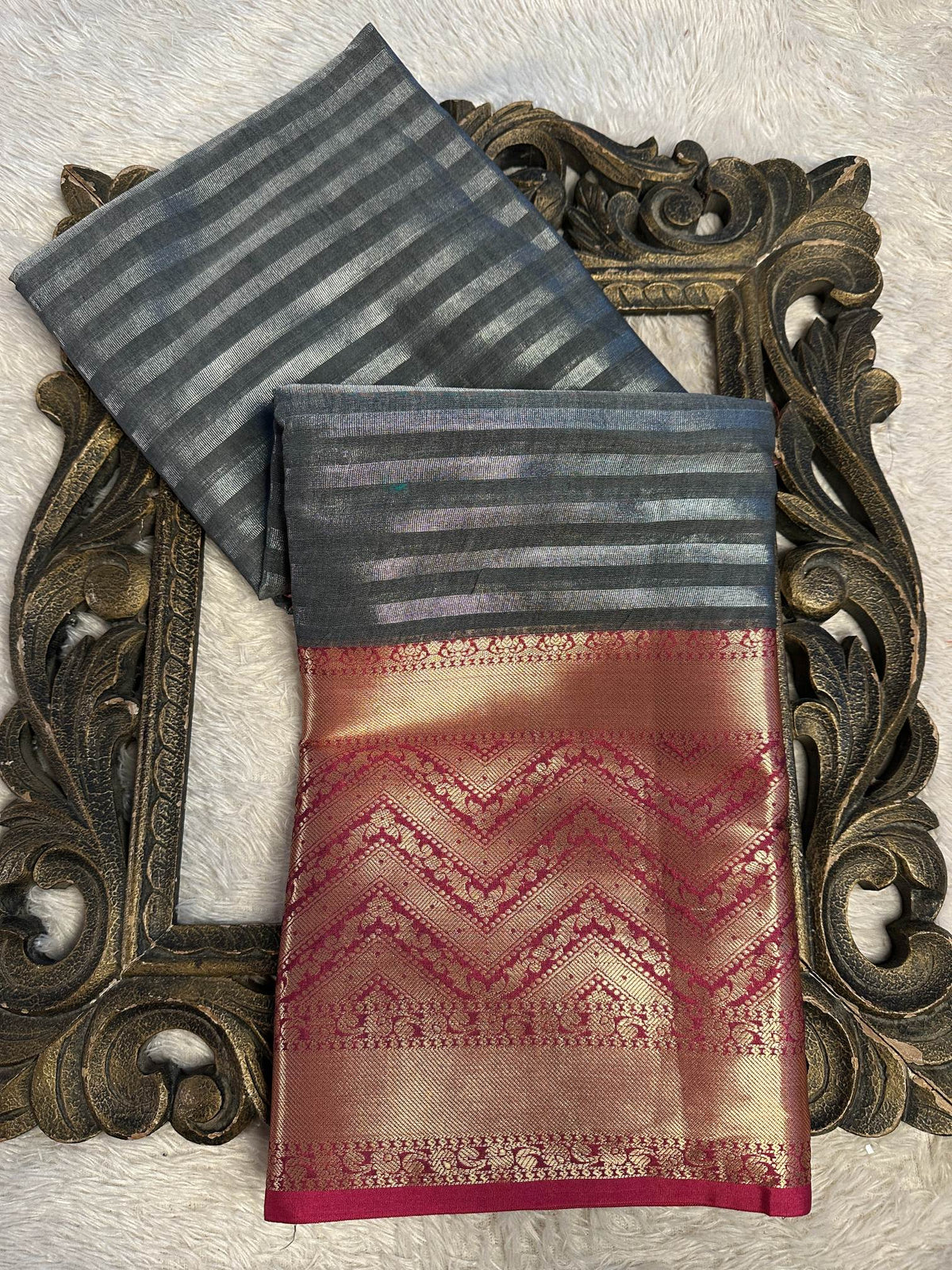 Eccentric zari weave Softsilk Banarasi Saree