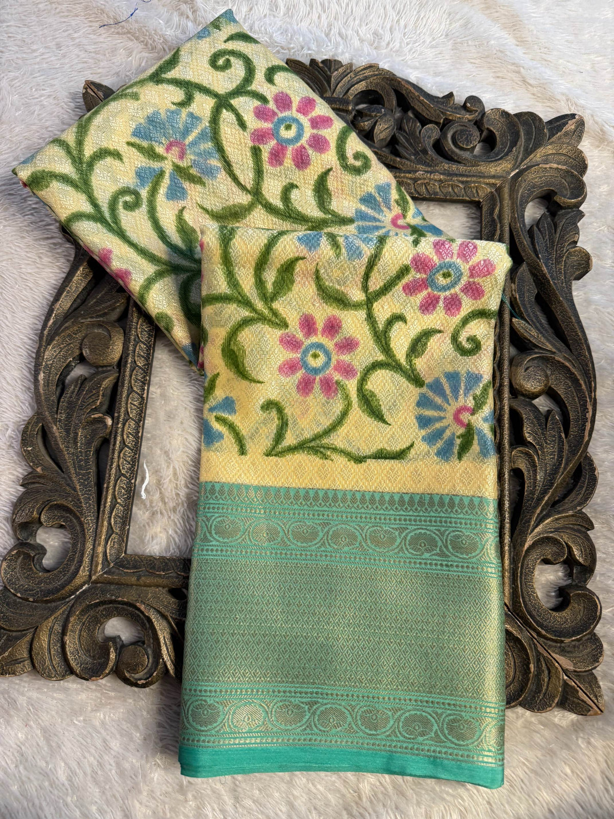 Eccentric zari weave Softsilk Banarasi Saree