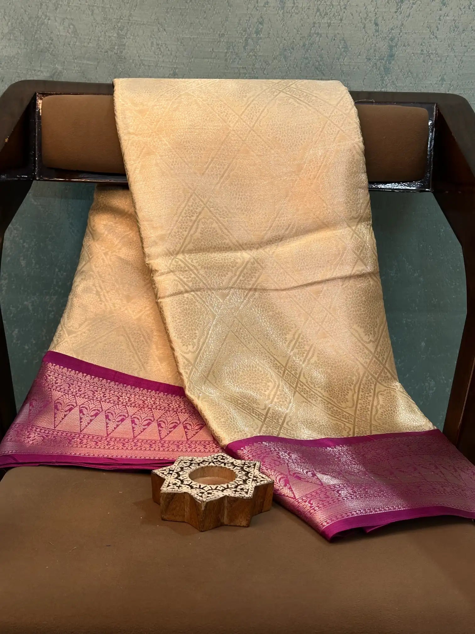Eccentric Weave Softsilk Traditional Banarasi Saree