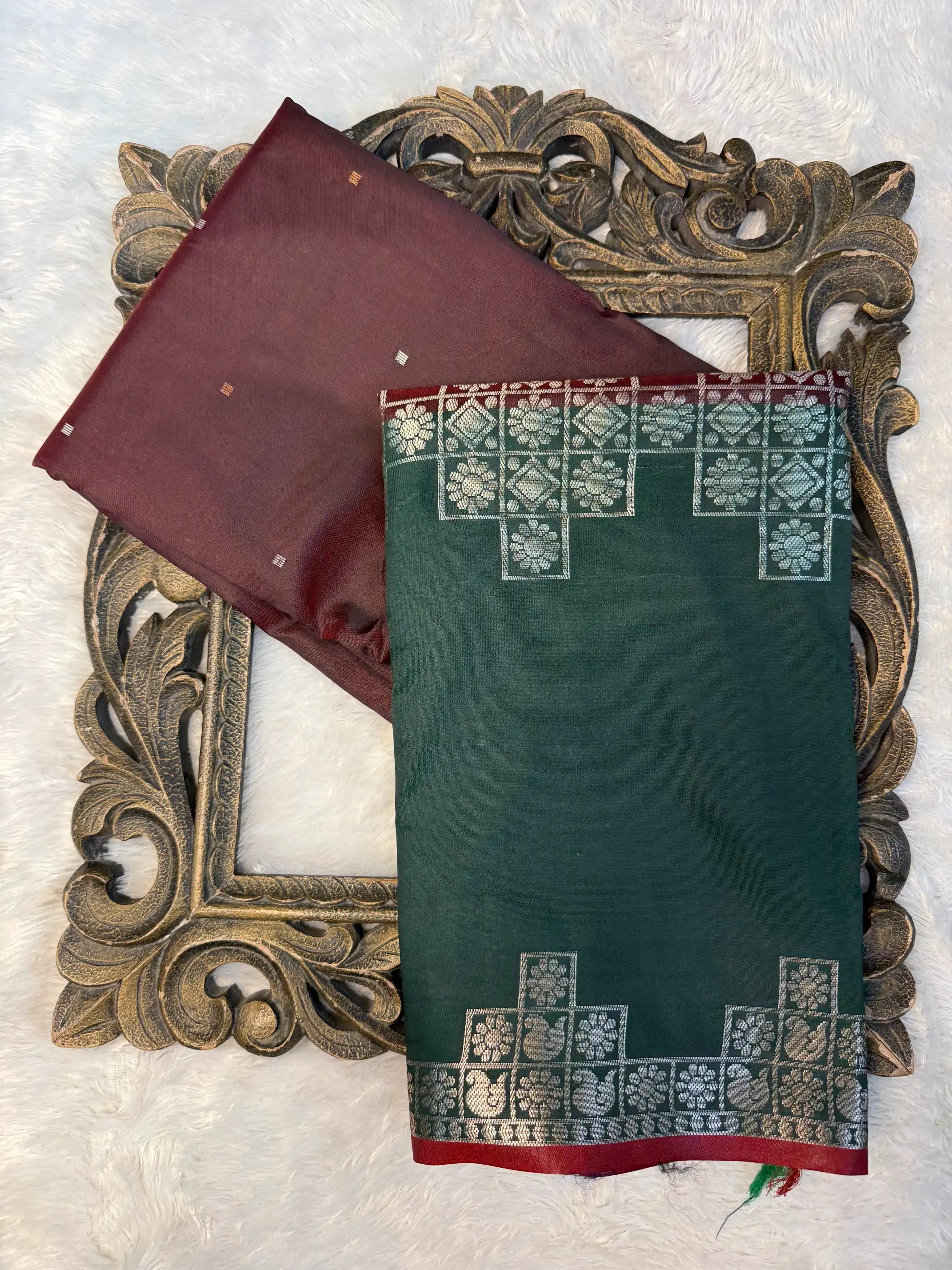 Contemporary Weave Kora Tissue Silk Banarasi Saree