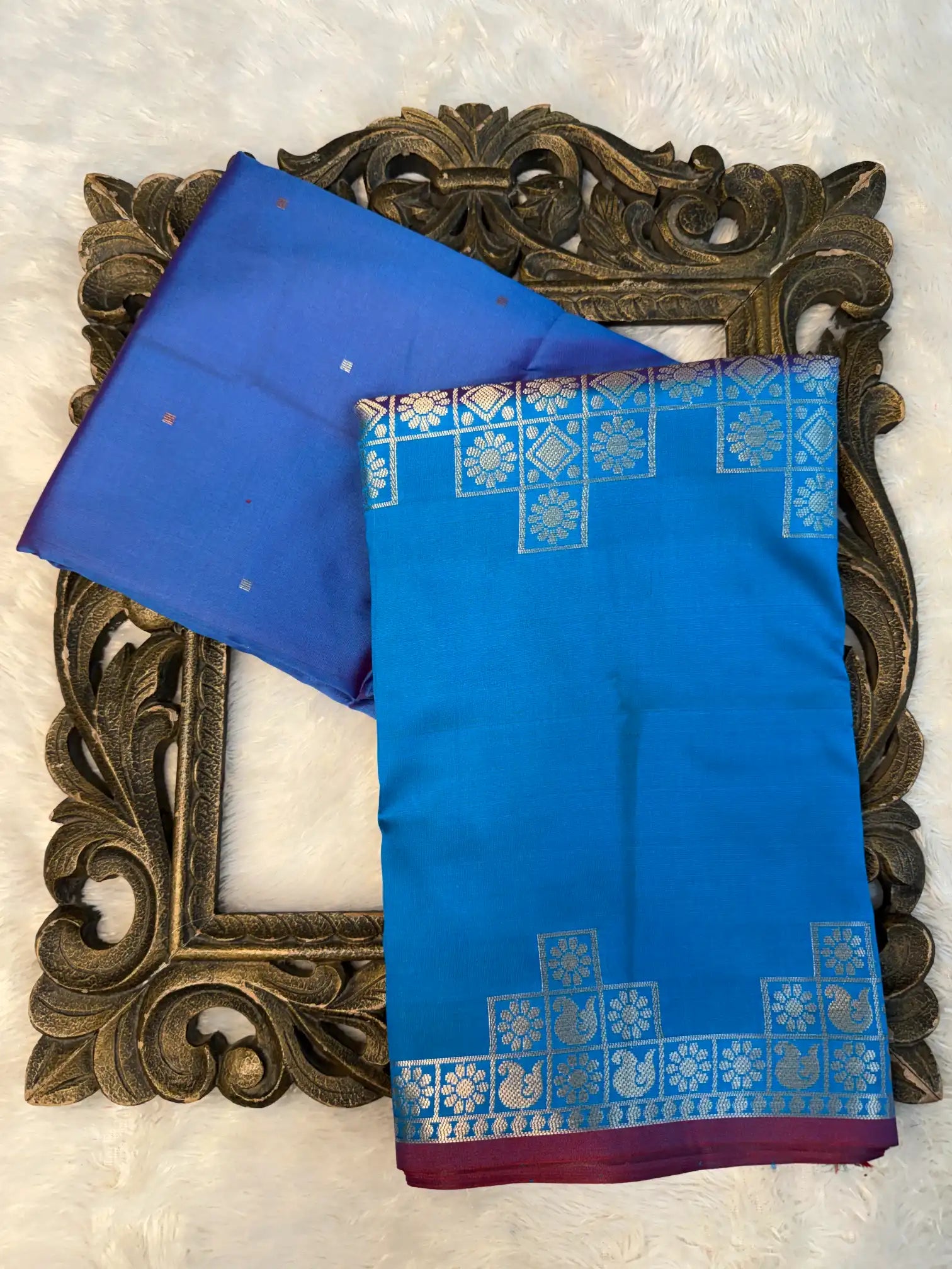 Eccentric Weave Softsilk Traditional Banarasi Saree