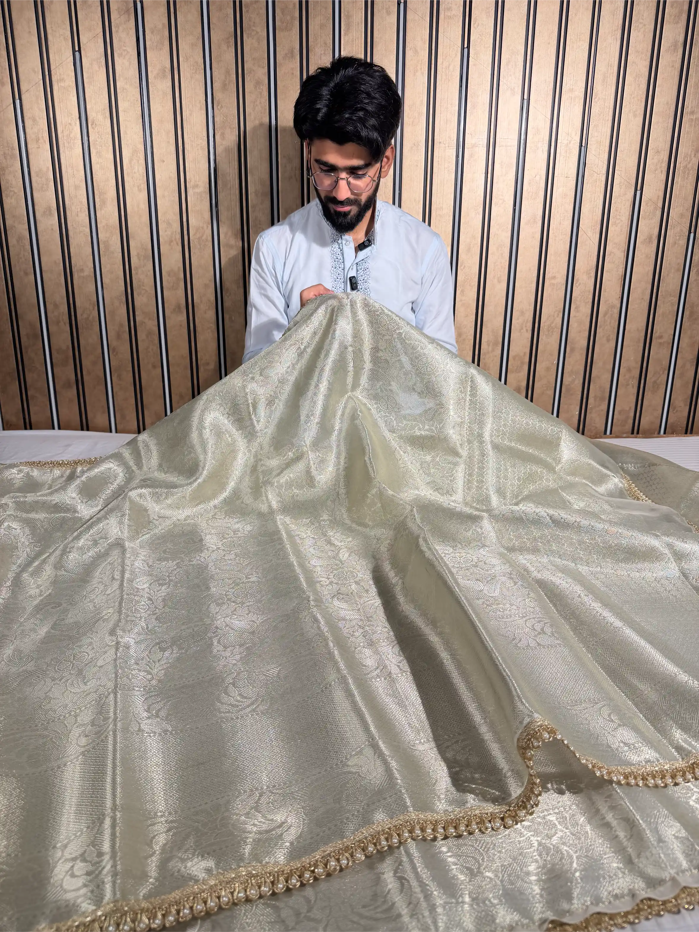 Water Zari Embossed Kanjivaram Tissue Silk Designer Banarasi Saree