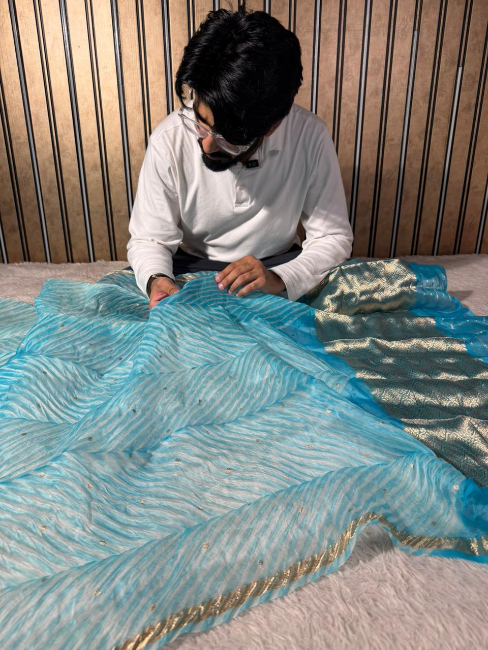 Arashi Firozi Pure Kora Silk Handloom Saree