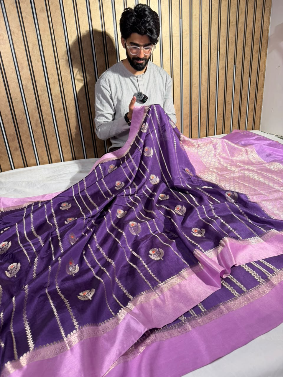 Purple Lavender Comfortable Chinia Silk Banarasi Saree