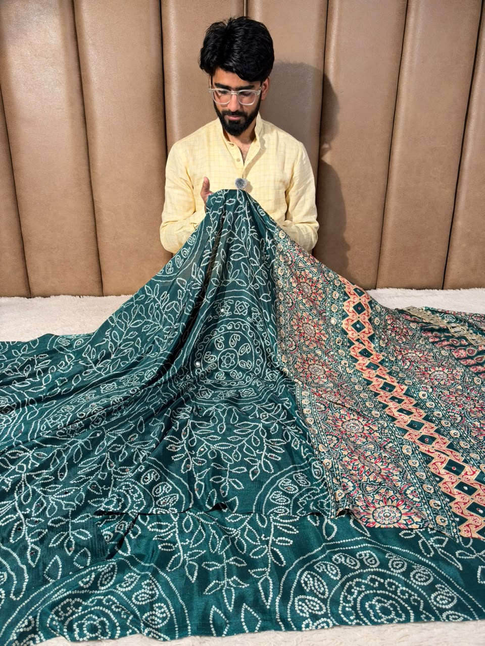 Green Gaji Silk Bandhani Print And Mirror Saree