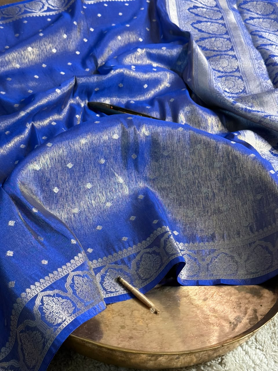 Royal Blue Breathable Tissue Silk Traditional Buti Weave Banarasi Saree