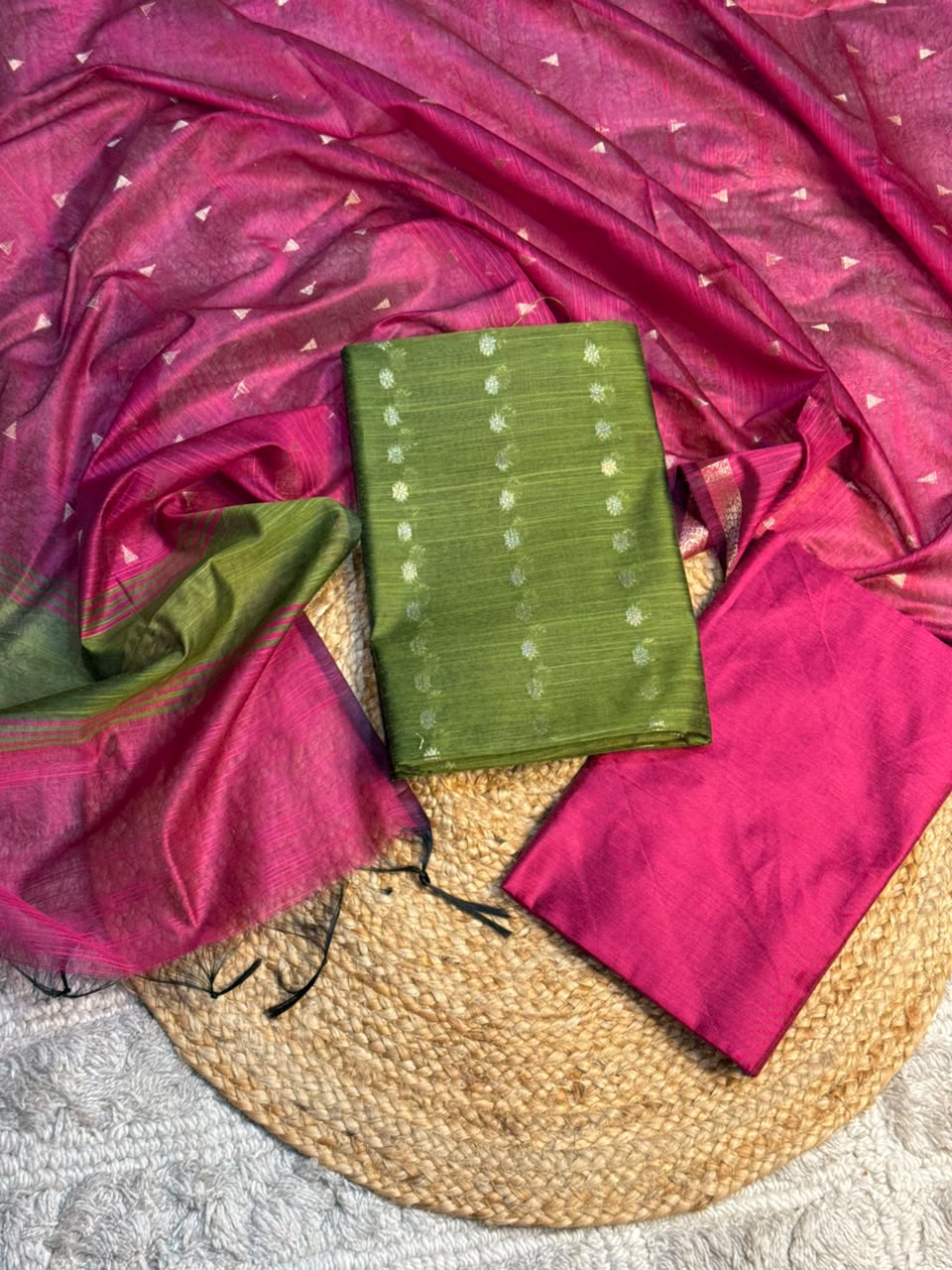Mehendi Rani Soft Cotton Banarasi Suit Set