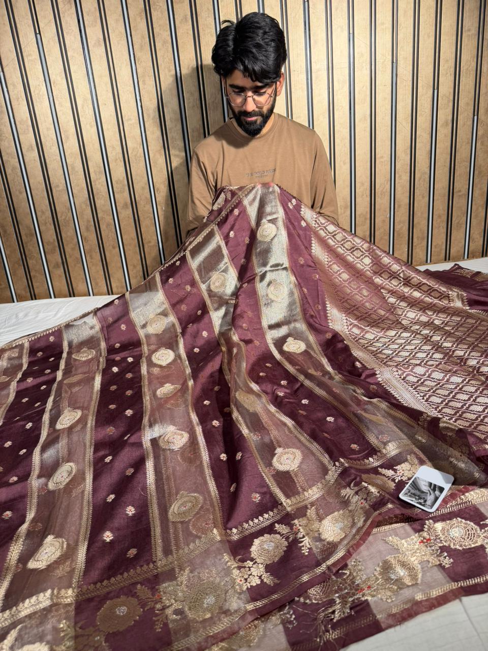 Wine Rangkat Chinia Tissue Silk Heritage Weave Banarasi Saree