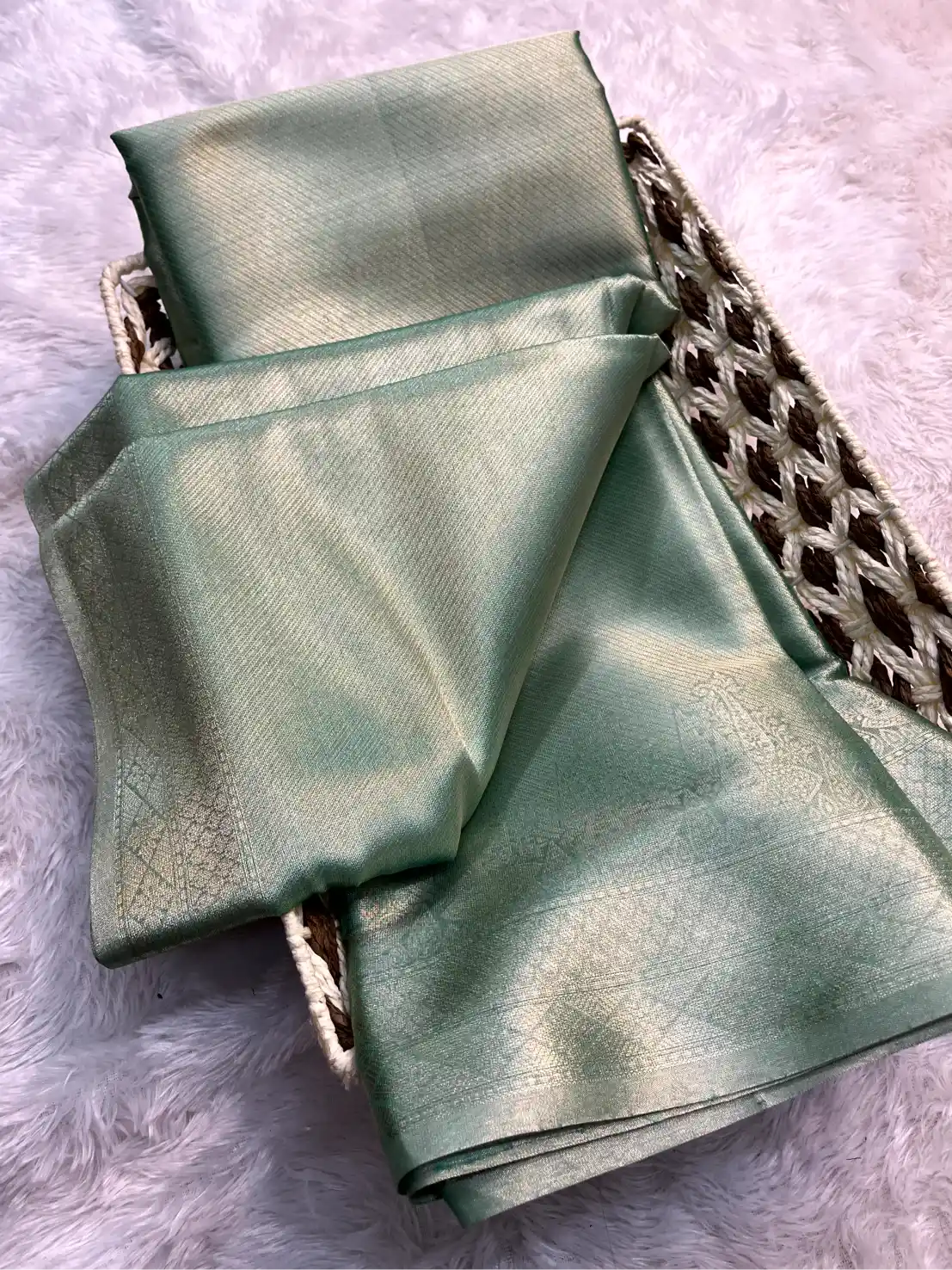 Zari Border Weave Traditional Banarasi Saree