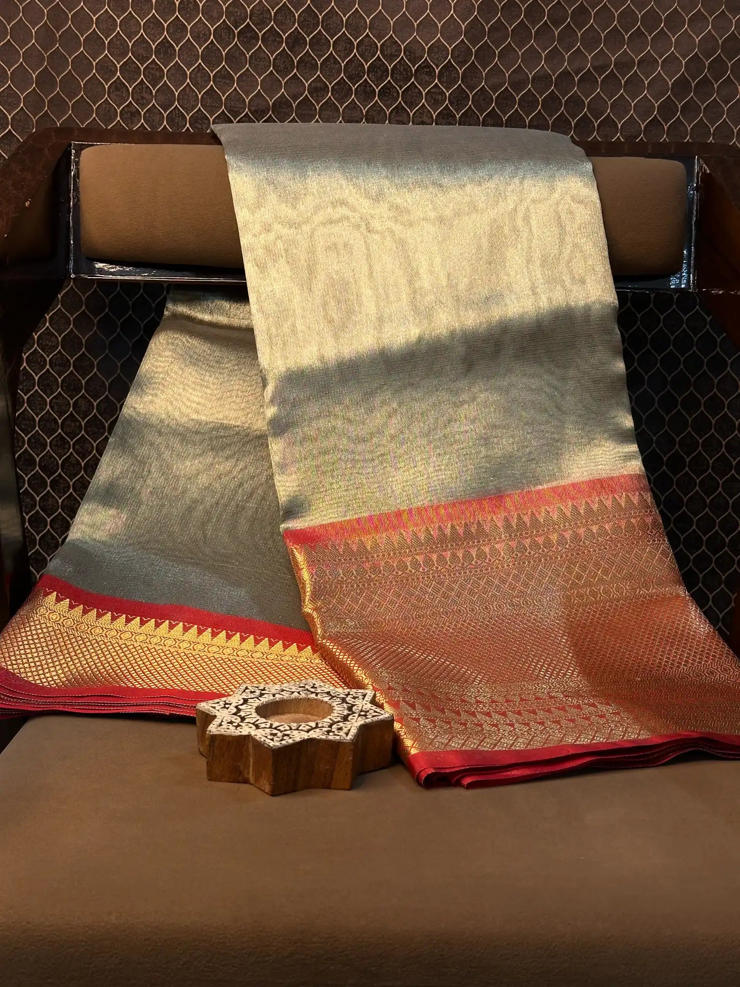 Contemporary Weave Softsilk Heritage Banarasi Saree