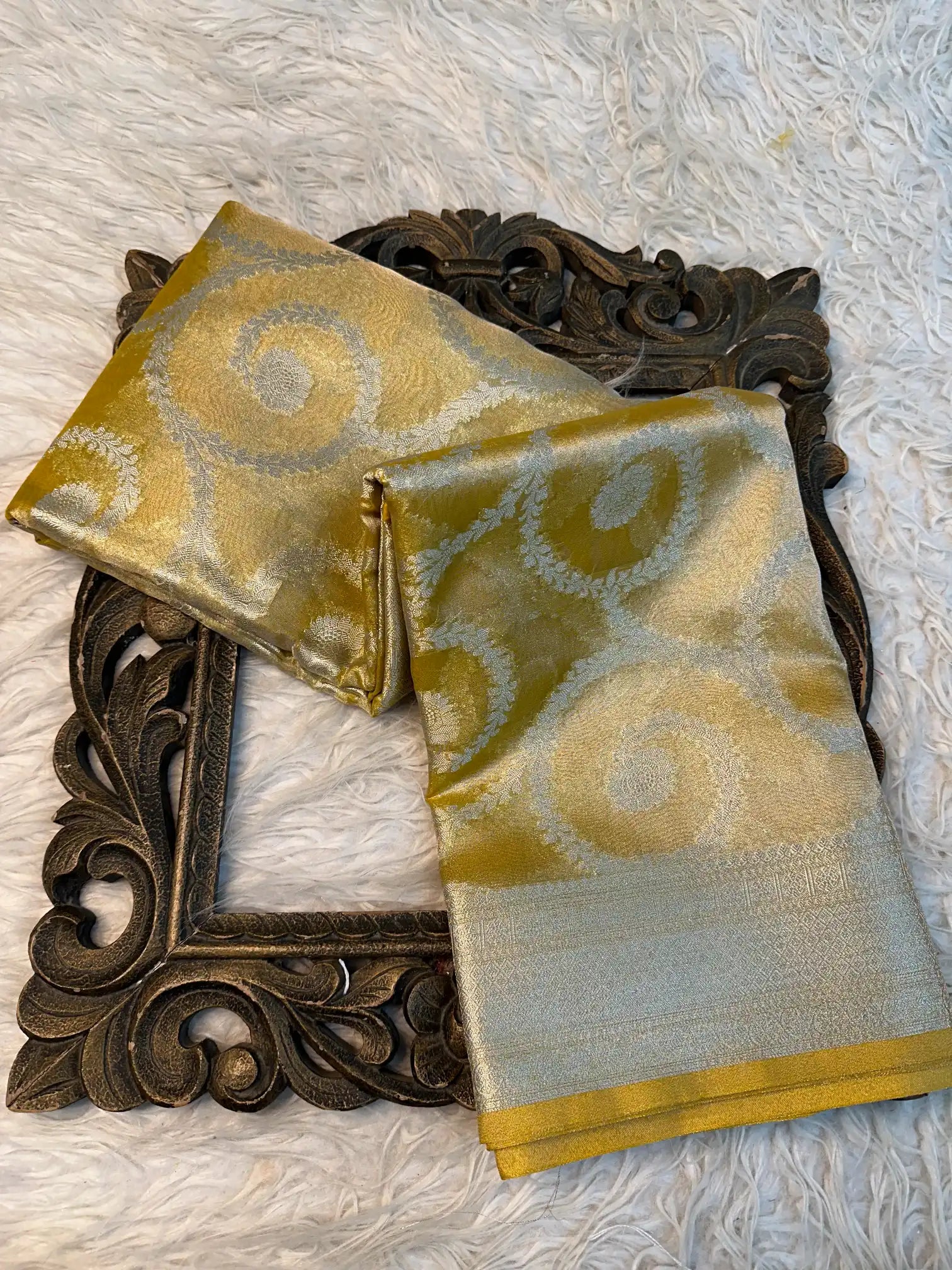 Contemporary Weave Softsilk Heritage Banarasi Saree