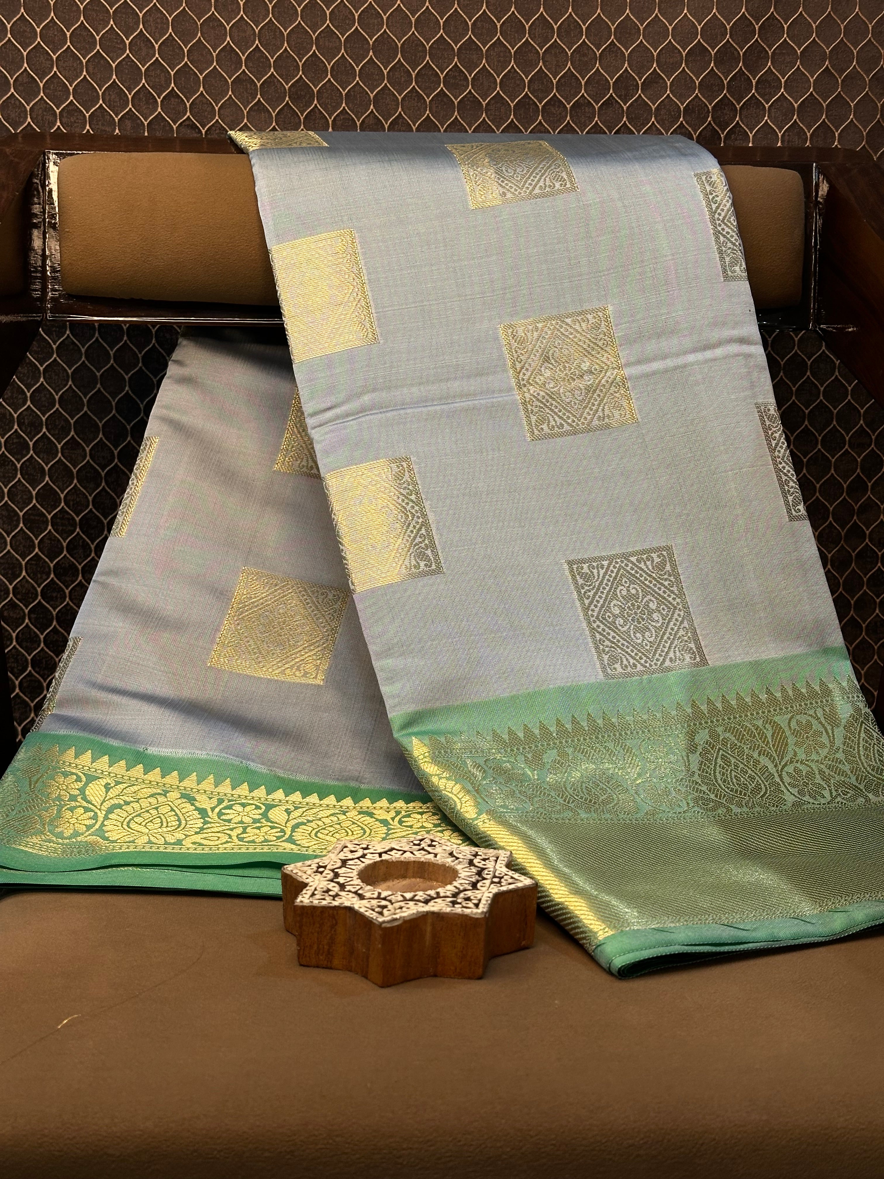 Traditional weave Softsilk Banarasi saree
