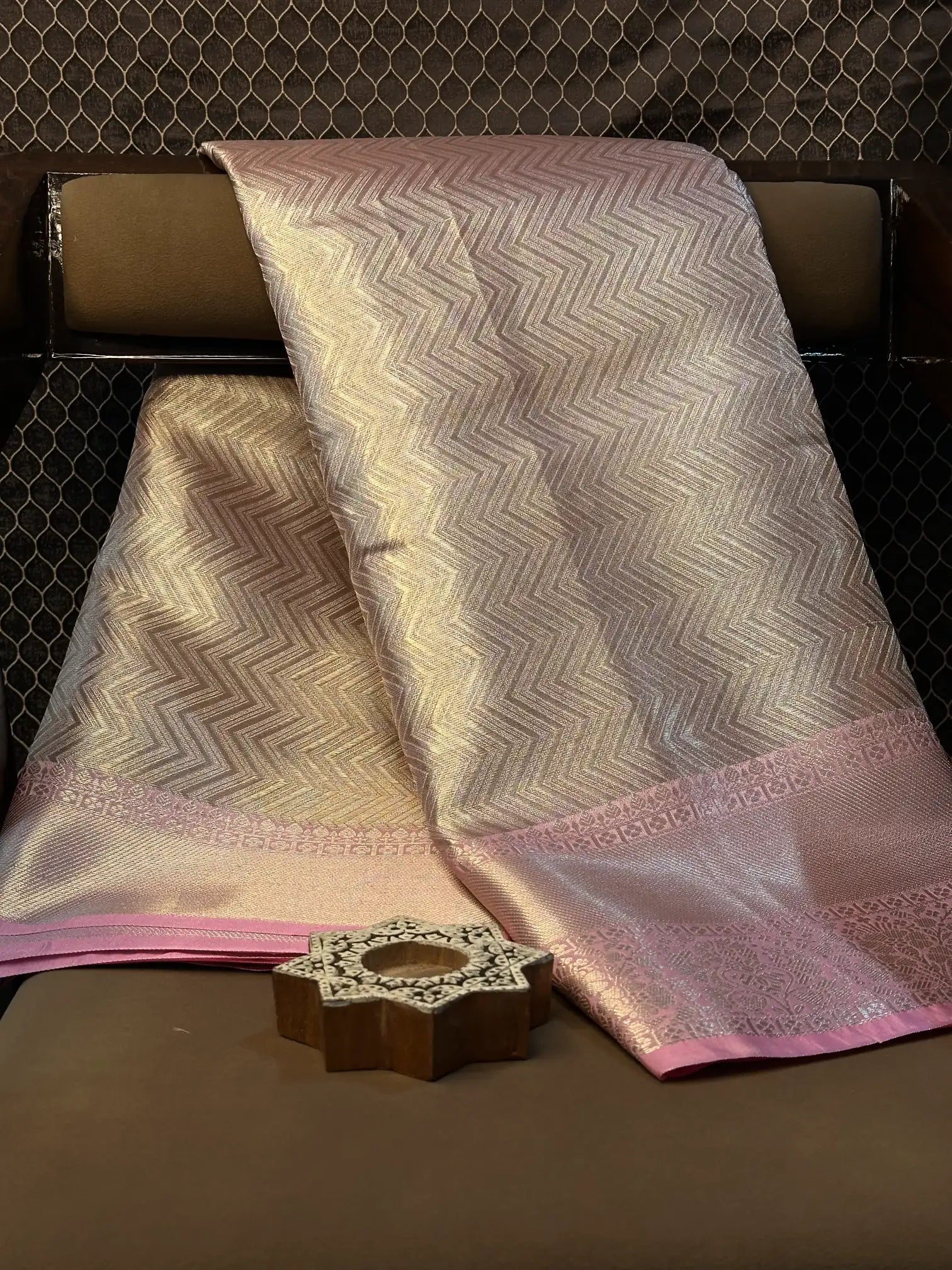 Premium contemperory weave softsilk Banarasi saree