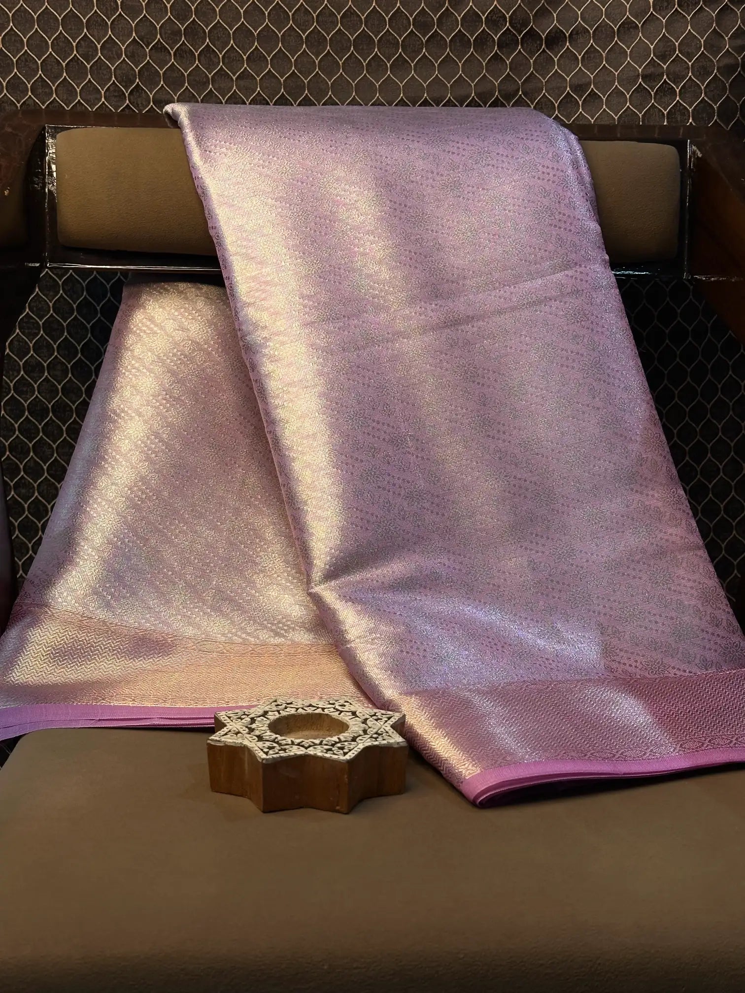 Premium contemperory weave softsilk Banarasi saree