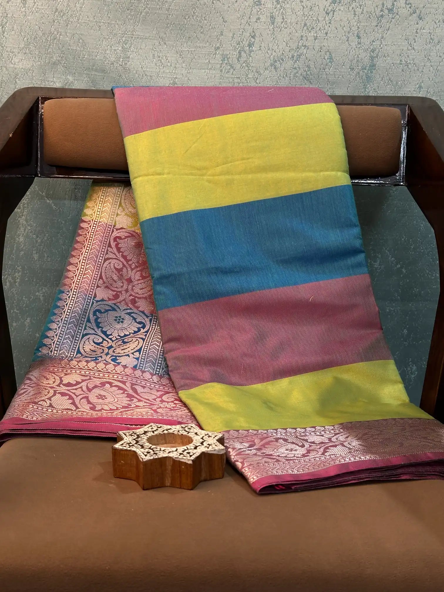 Eccentric Weave Softsilk Traditional Banarasi Saree